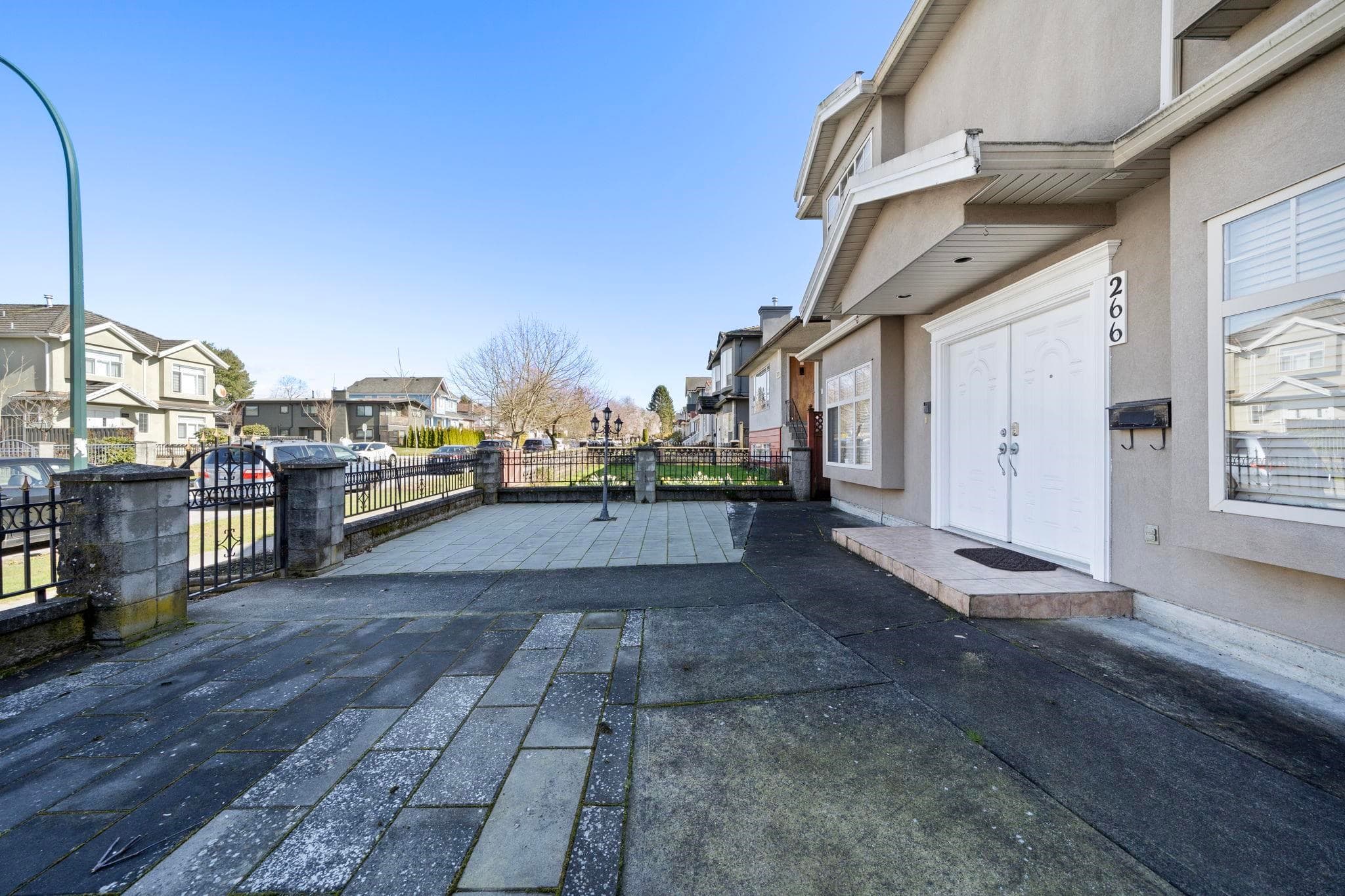 266 E 55th Avenue, Vancouver, V5X 1M9 — photo 3