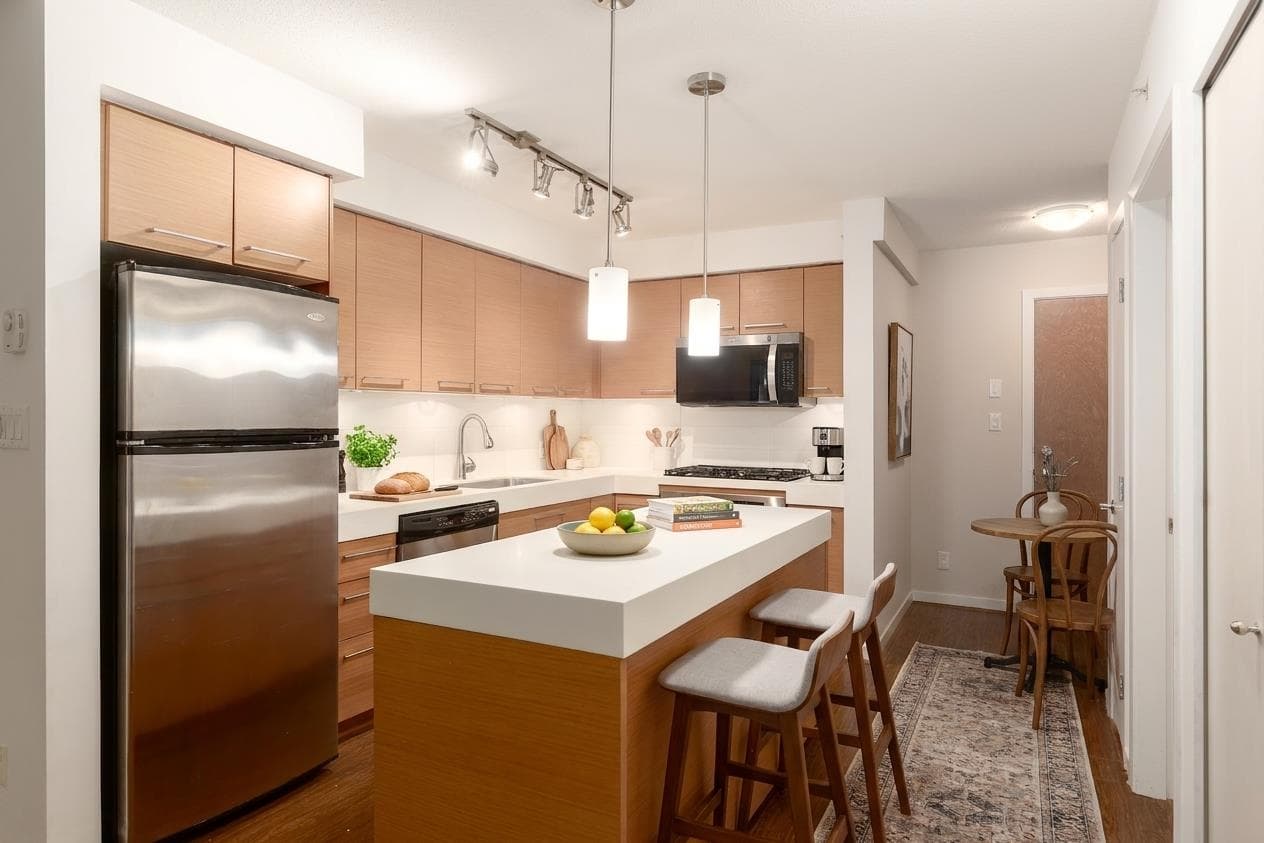 408 - 2770 Sophia Street, Vancouver, V5T 0A4 — photo 2