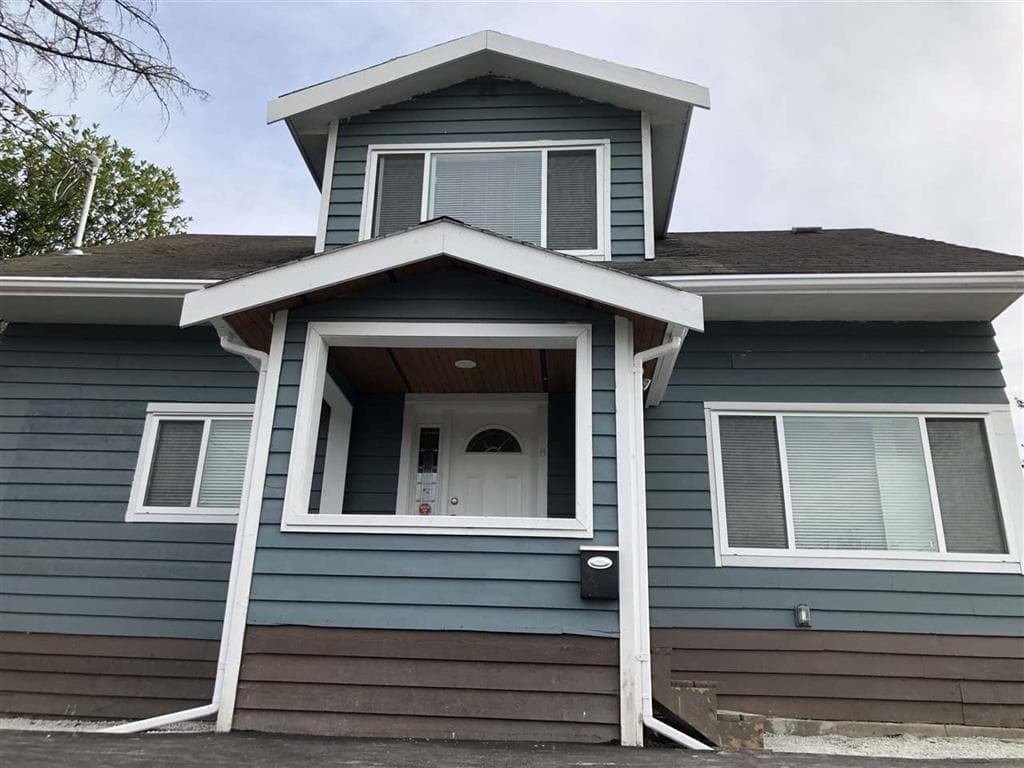 12728 114a Avenue, Surrey, V3V 3P4 — photo 1
