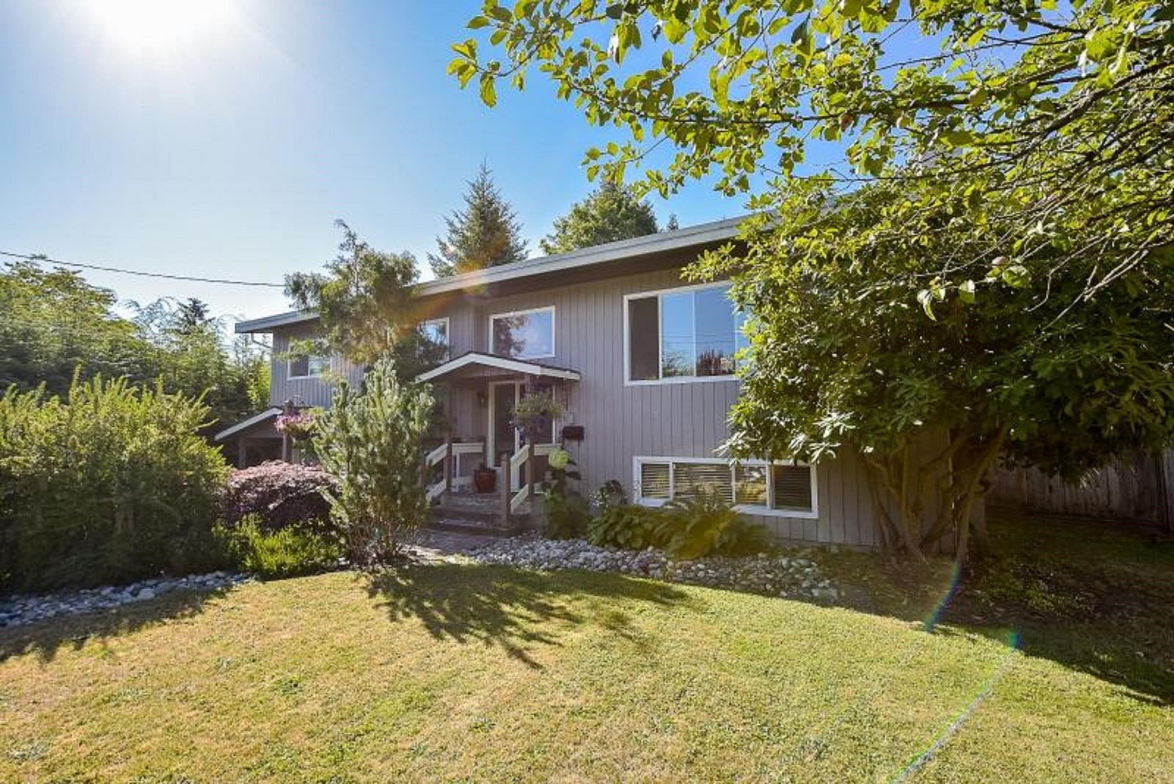 20270 50 Avenue, Langley, V3A 3T1 — photo 1