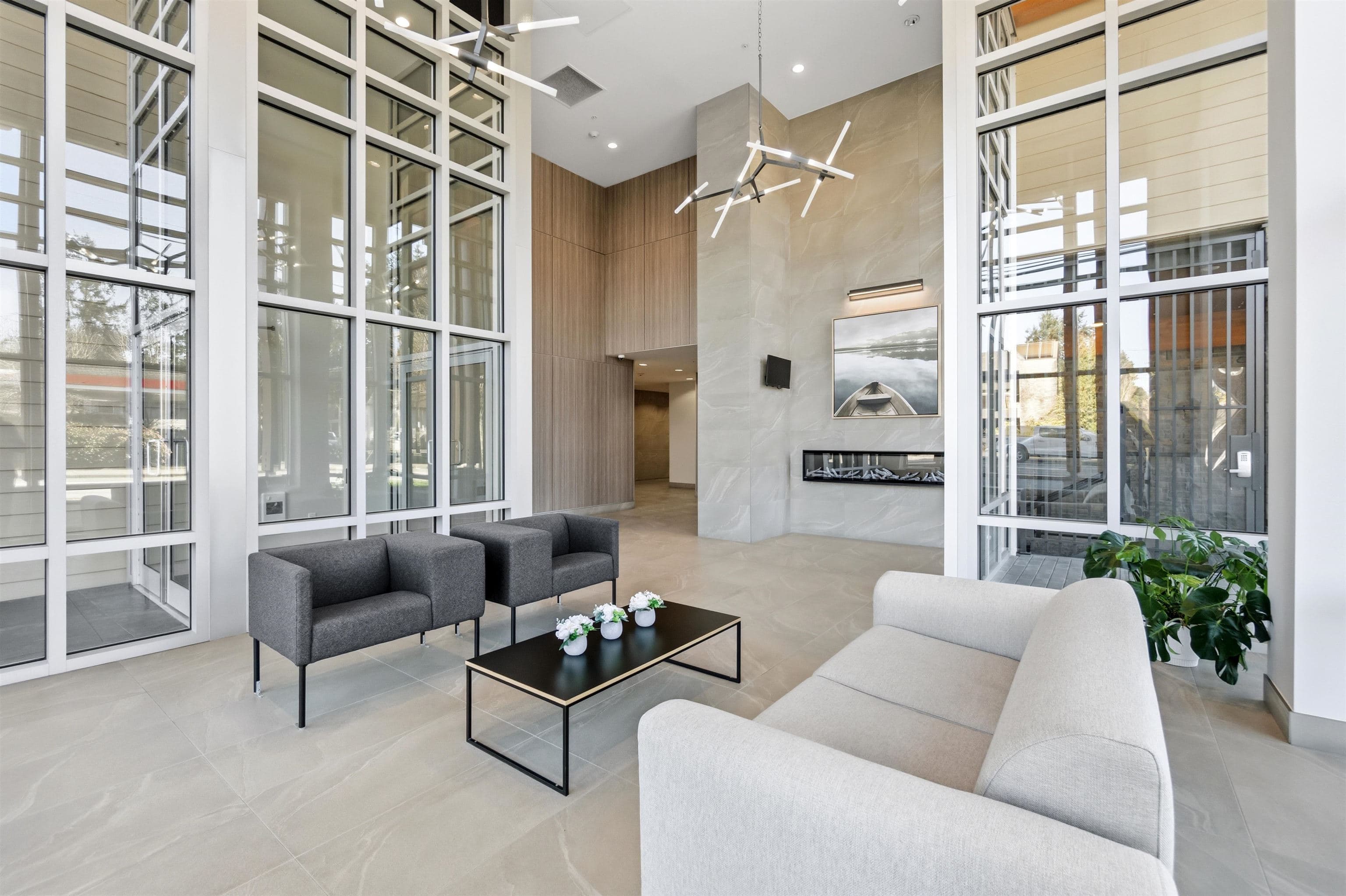 313 - 14022 North Bluff Road, White Rock, V4B 0B7 — photo 1