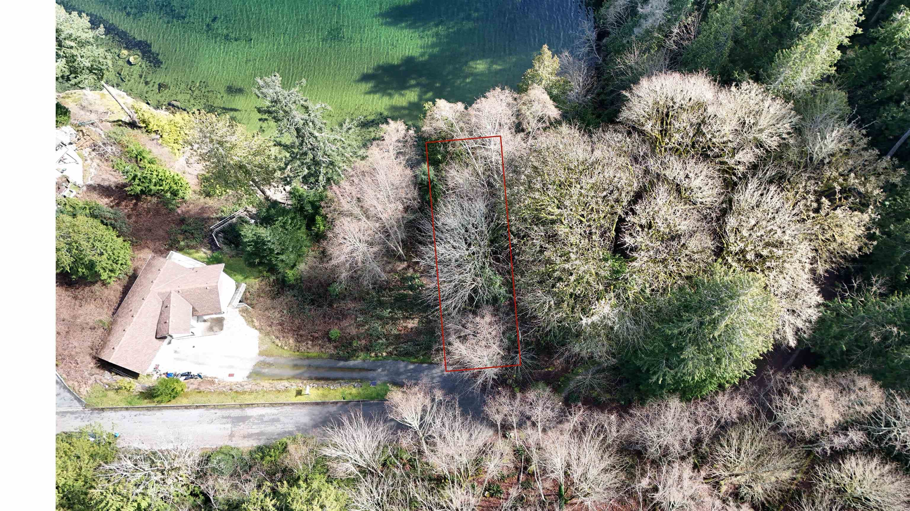 6106 Poise Island Drive, Sechelt, V7Z 0L5 — photo 2