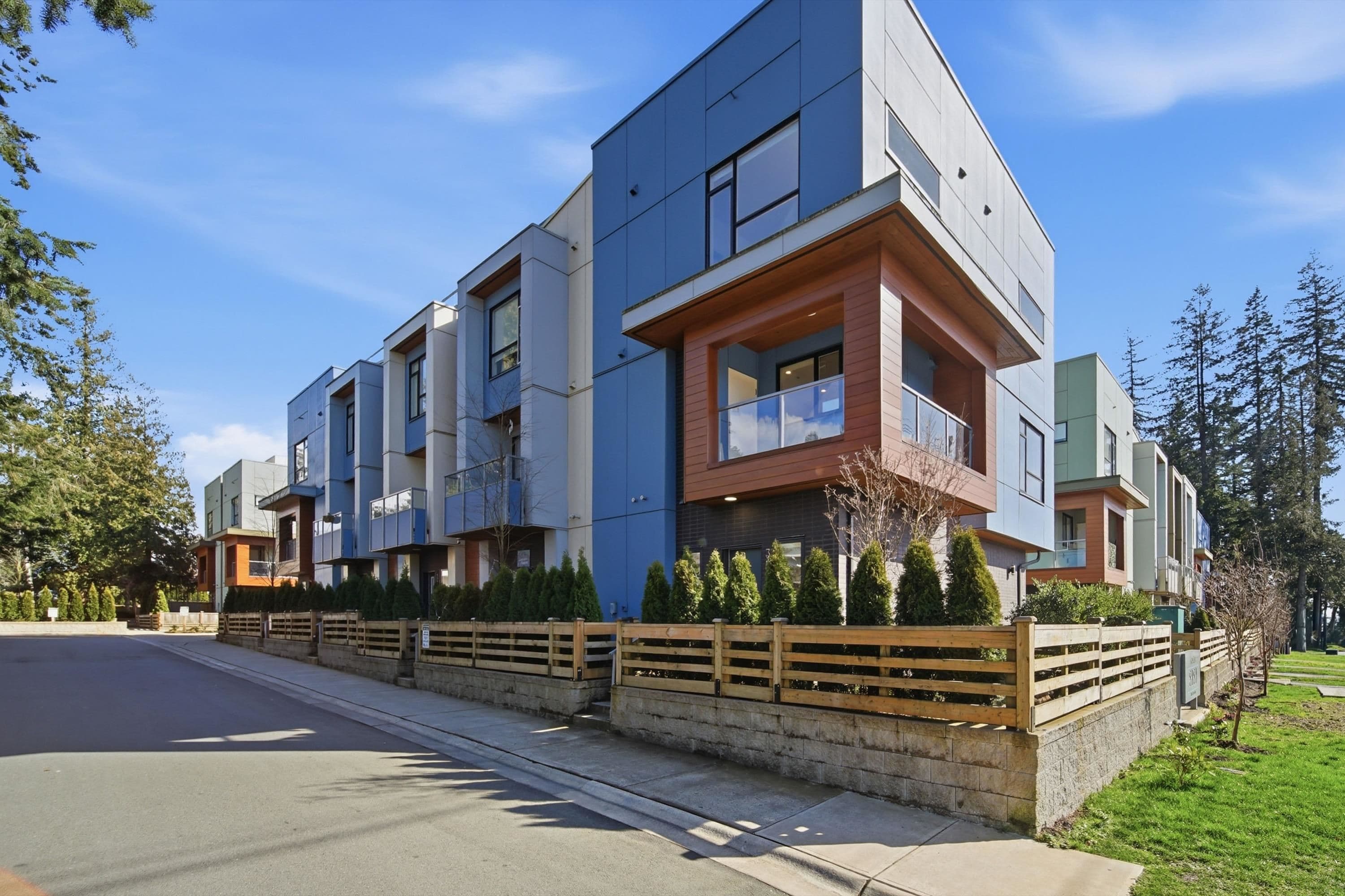 35 - 5858 132 Street, Surrey, V3X 1N1 — photo 2