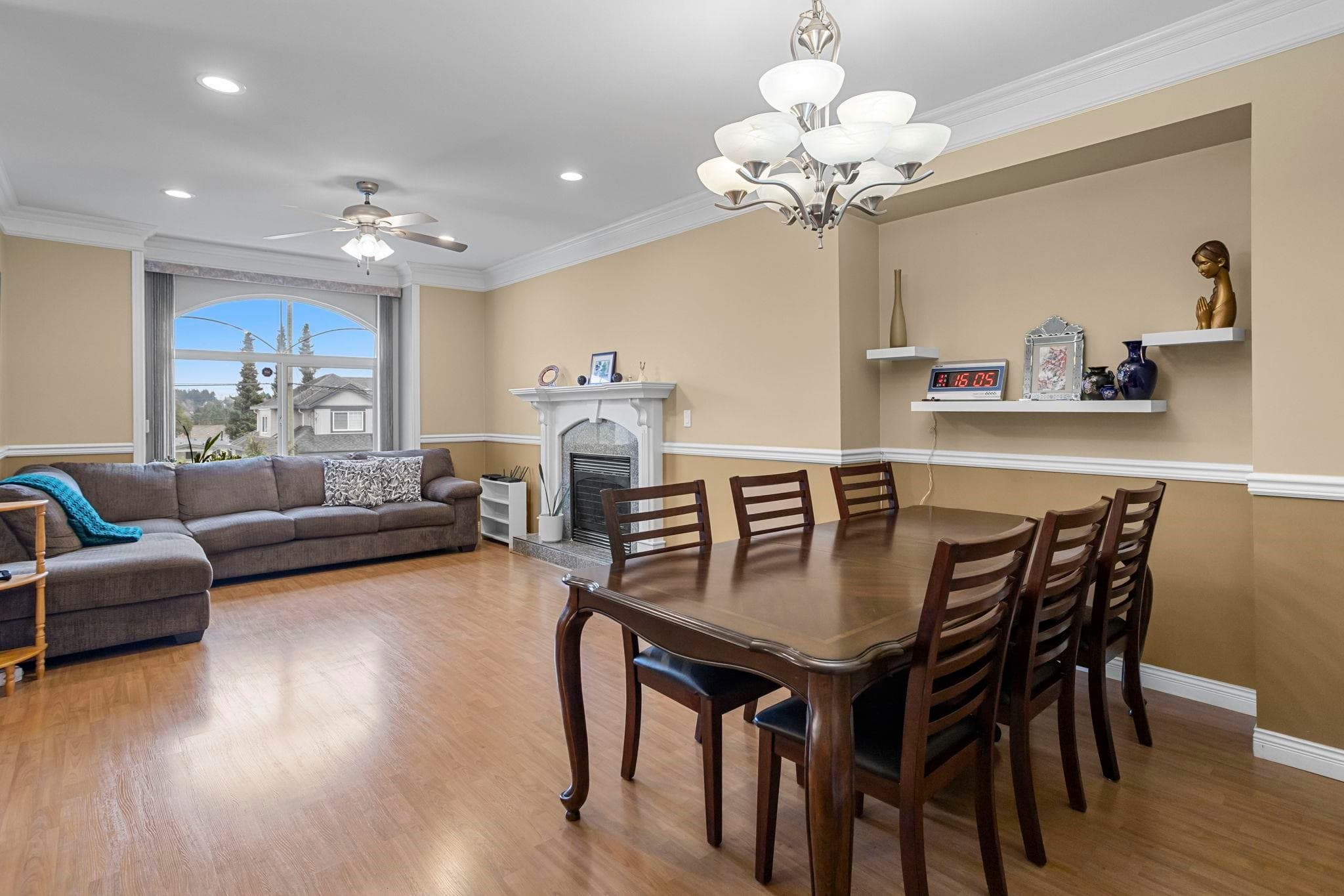 9309 134 Street, Surrey, V3V 5R8 — photo 4