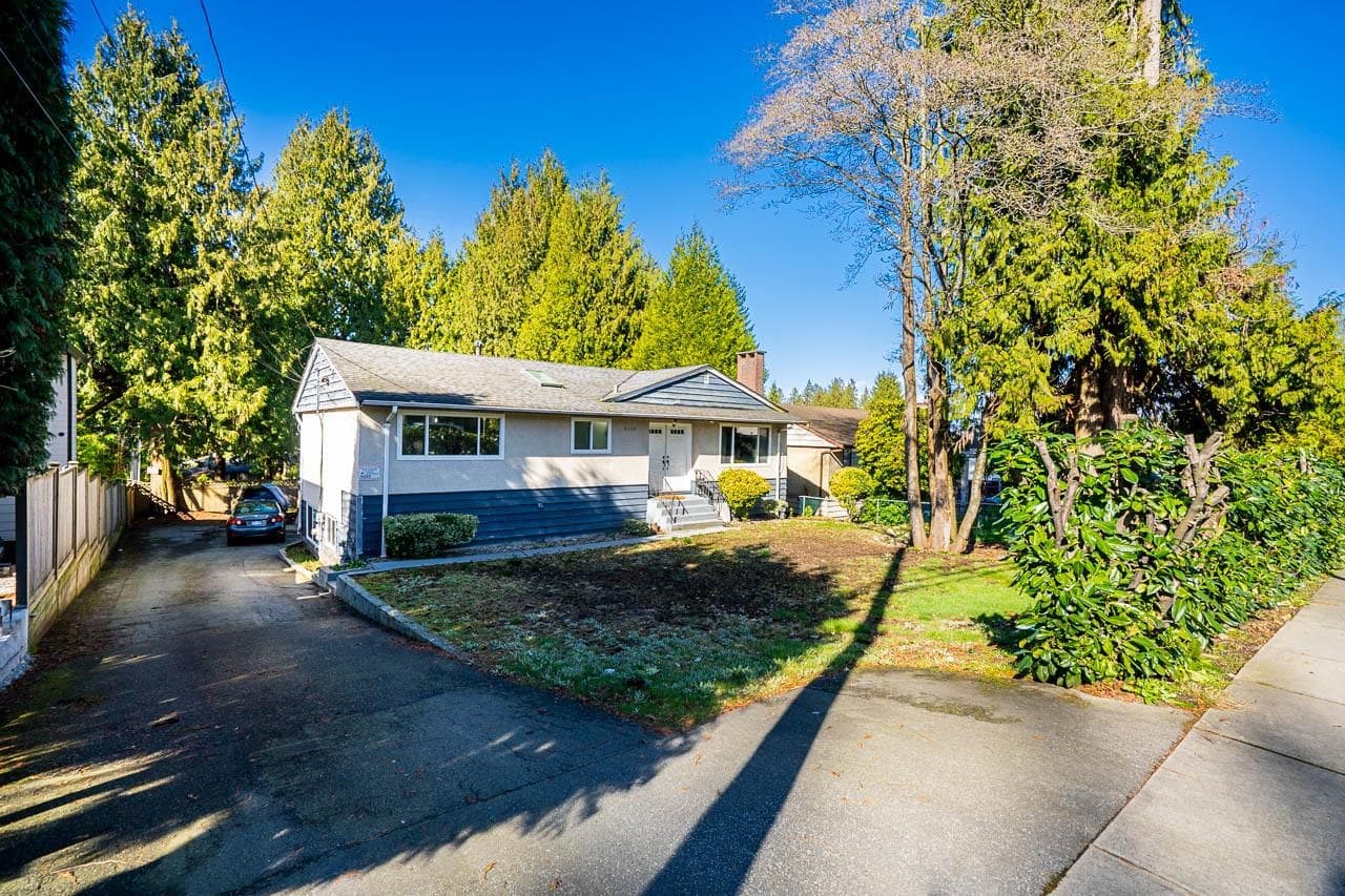 9545 116 Street, Delta, V4C 5X2 — photo 1