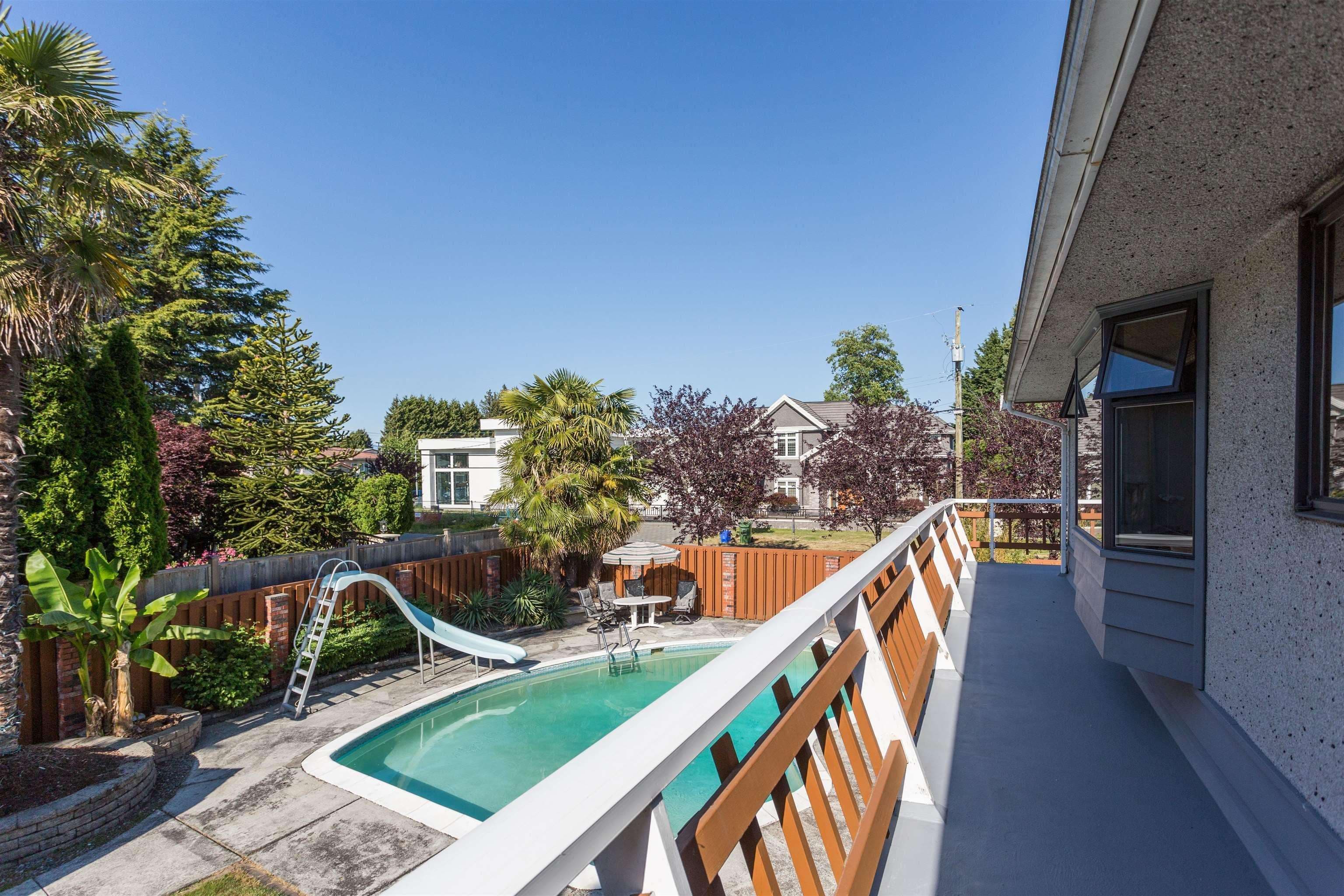 8111 Lucas Road, Richmond, V6Y 1G2 — photo 2