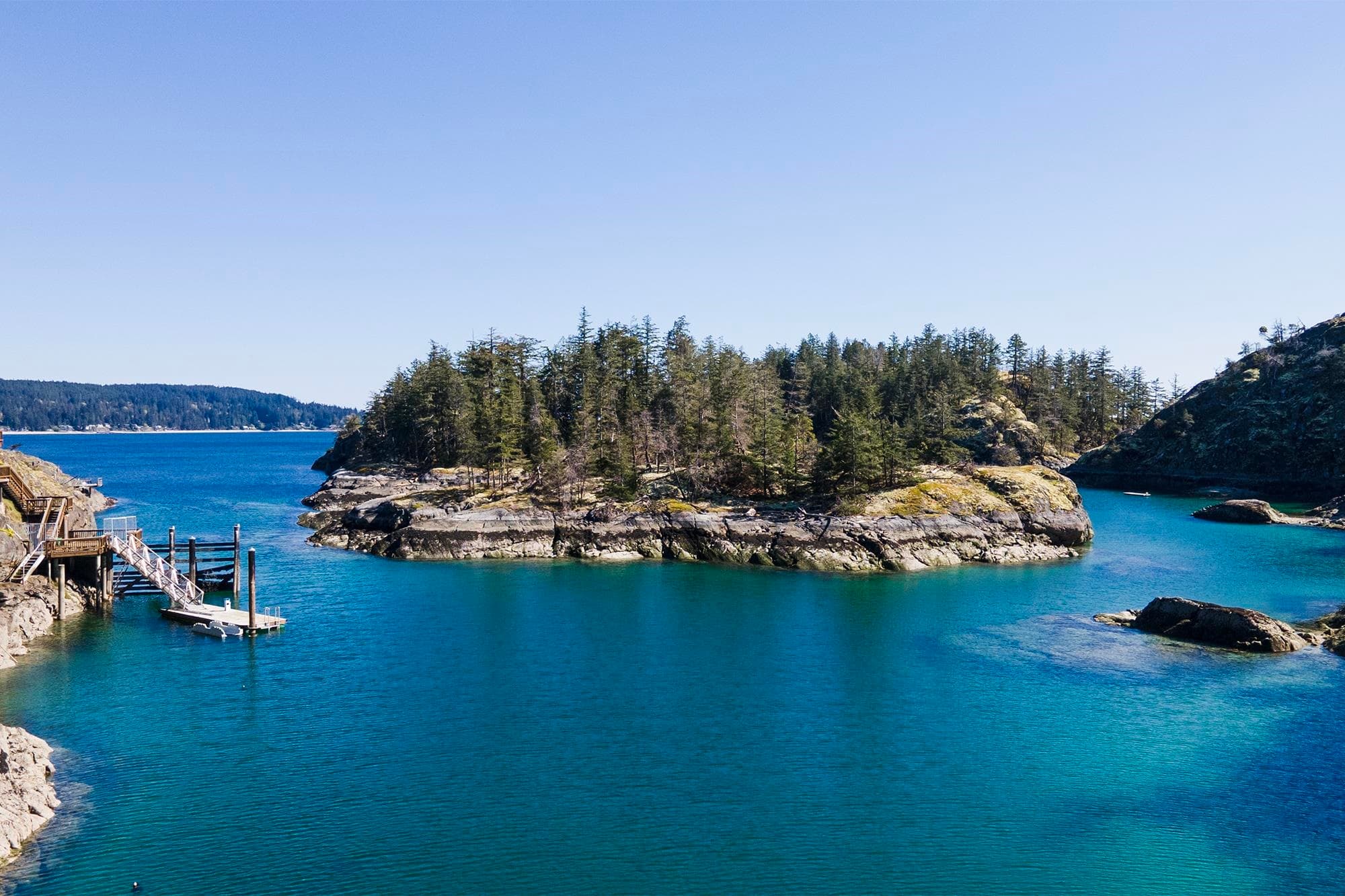 5063 Sherman Lane, Halfmoon Bay, V7Z 1G6 — photo 1