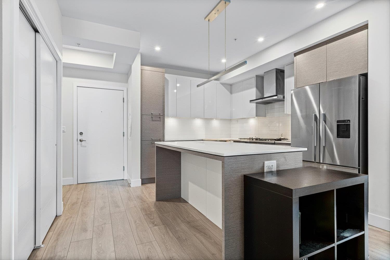 503 - 45500 Market Way, Chilliwack, V2R 6G5 — photo 5