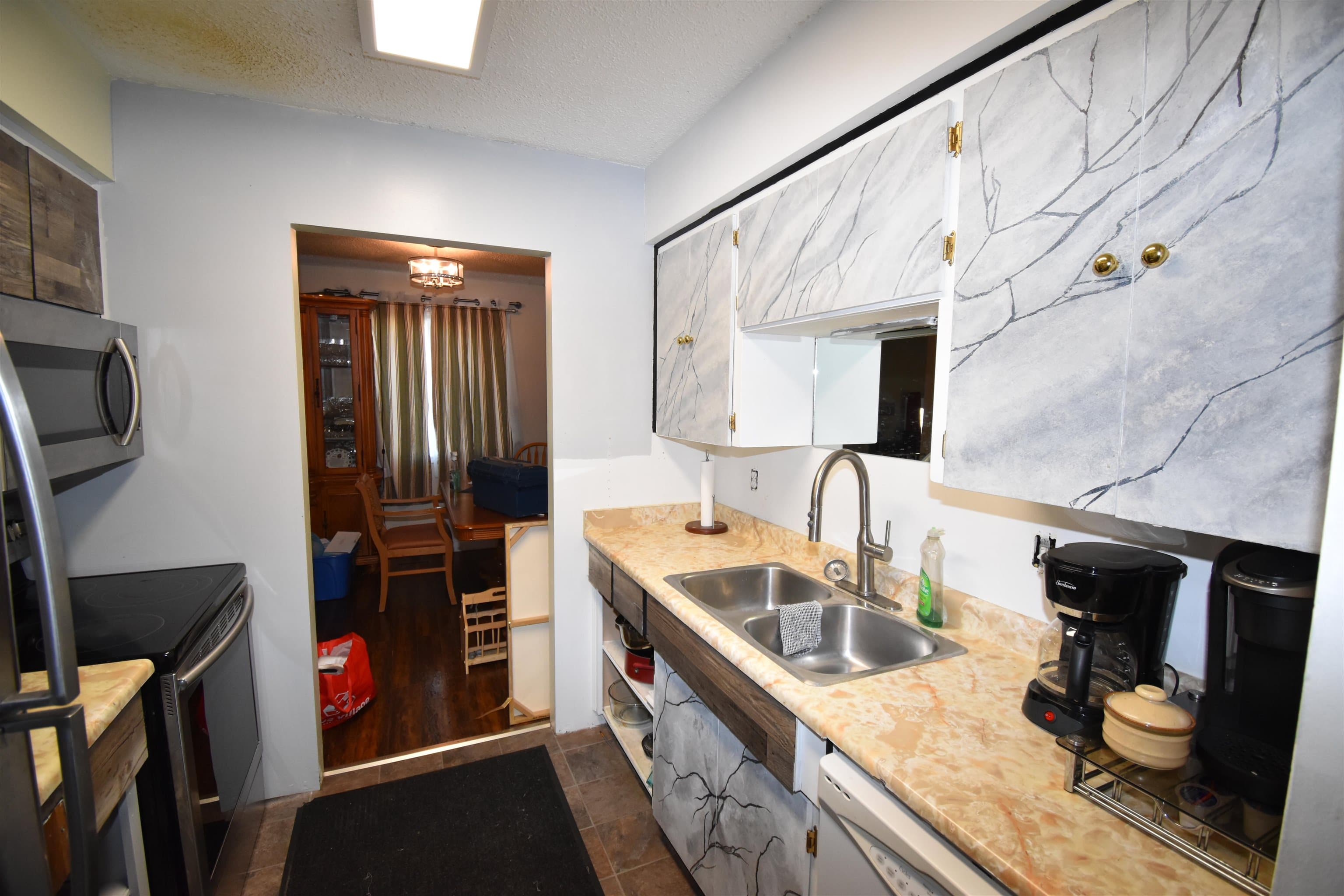 633 Douglas Street, Hope, V0X 1L0 — photo 2