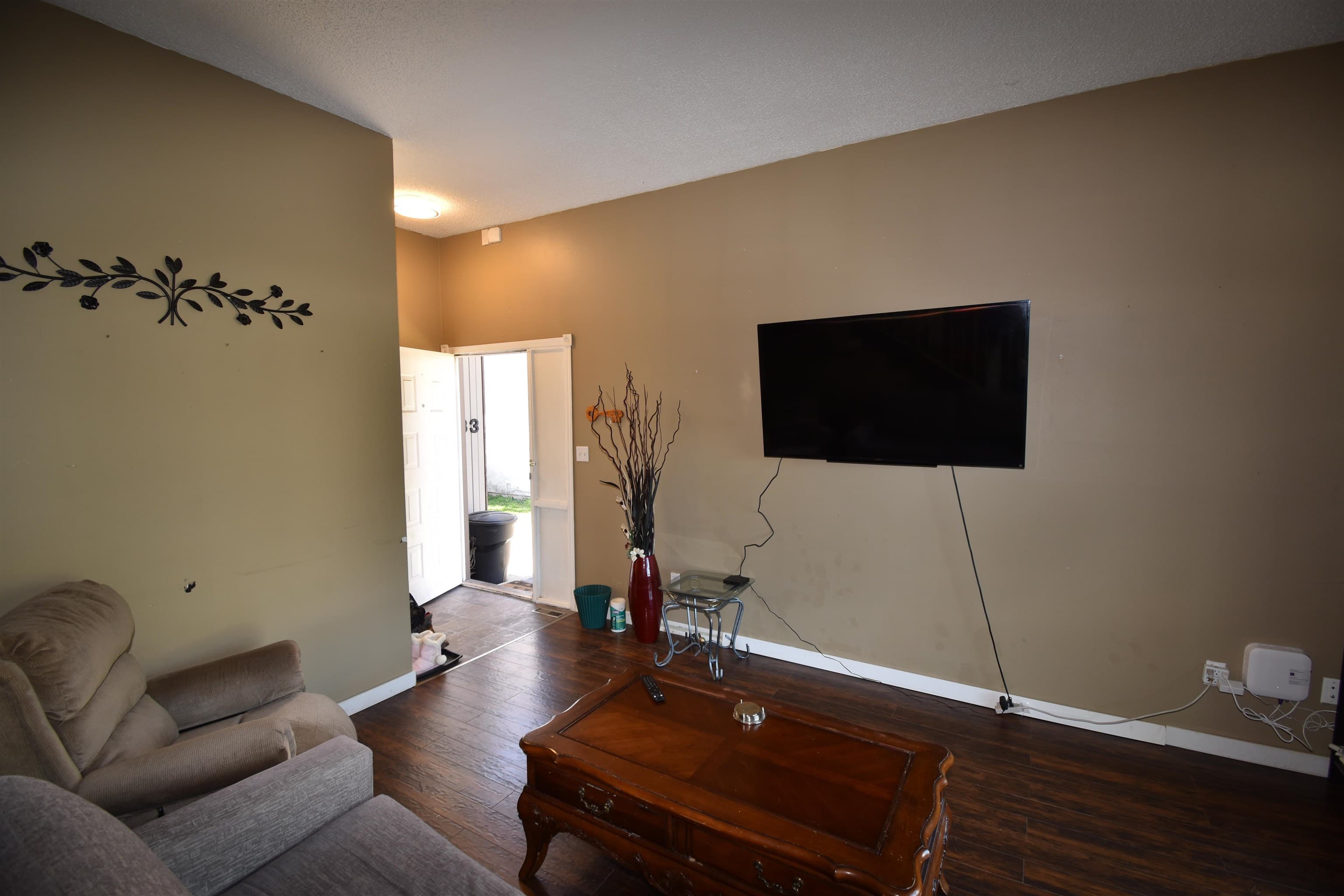 633 Douglas Street, Hope, V0X 1L0 — photo 4