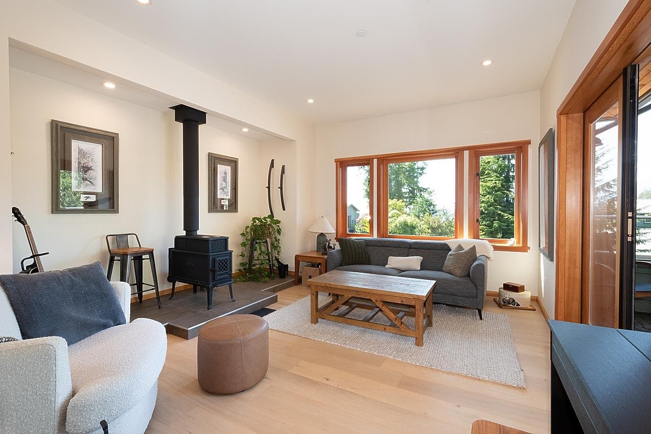 1655 Evergreen Lane, Bowen Island, V0N 1G2 — photo 5
