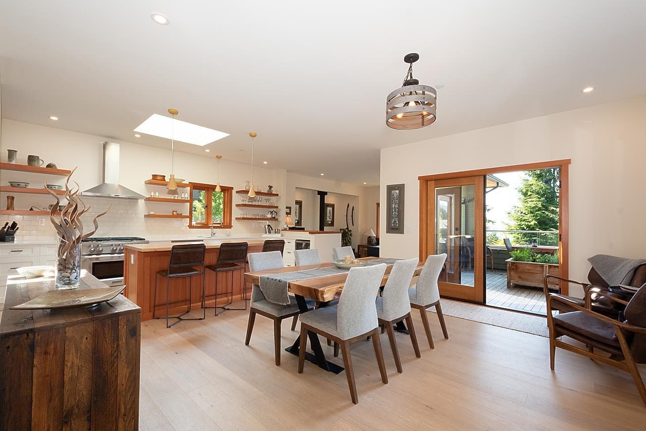 1655 Evergreen Lane, Bowen Island, V0N 1G2 — photo 4