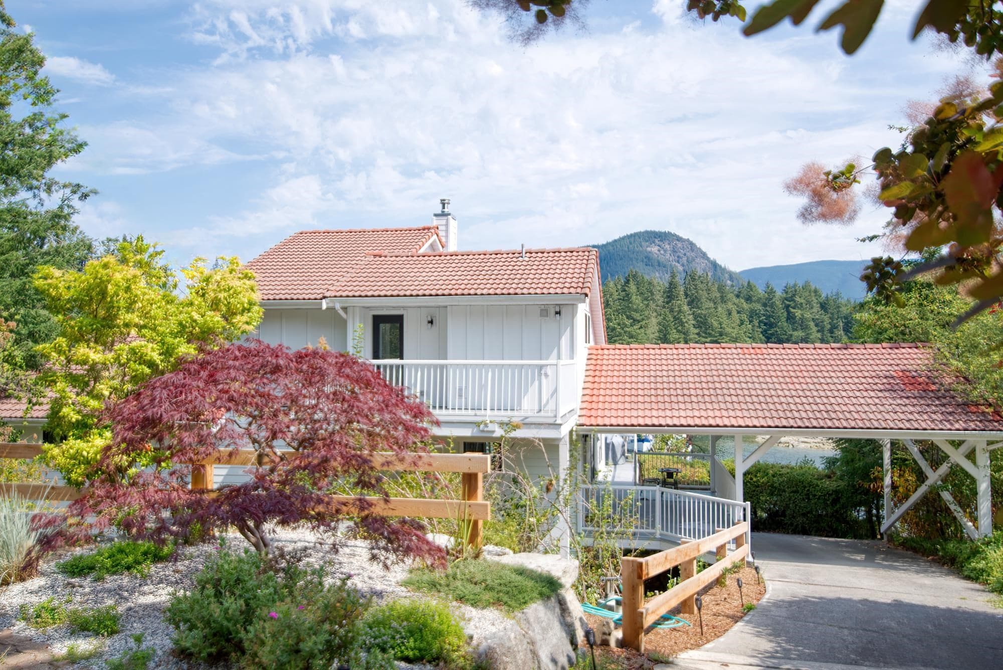 12848 Gilden Road, Madeira Park, V0N 2H1 — photo 3