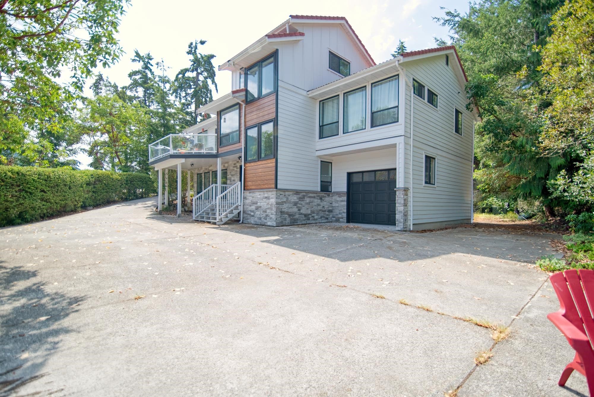 12848 Gilden Road, Madeira Park, V0N 2H1 — photo 4