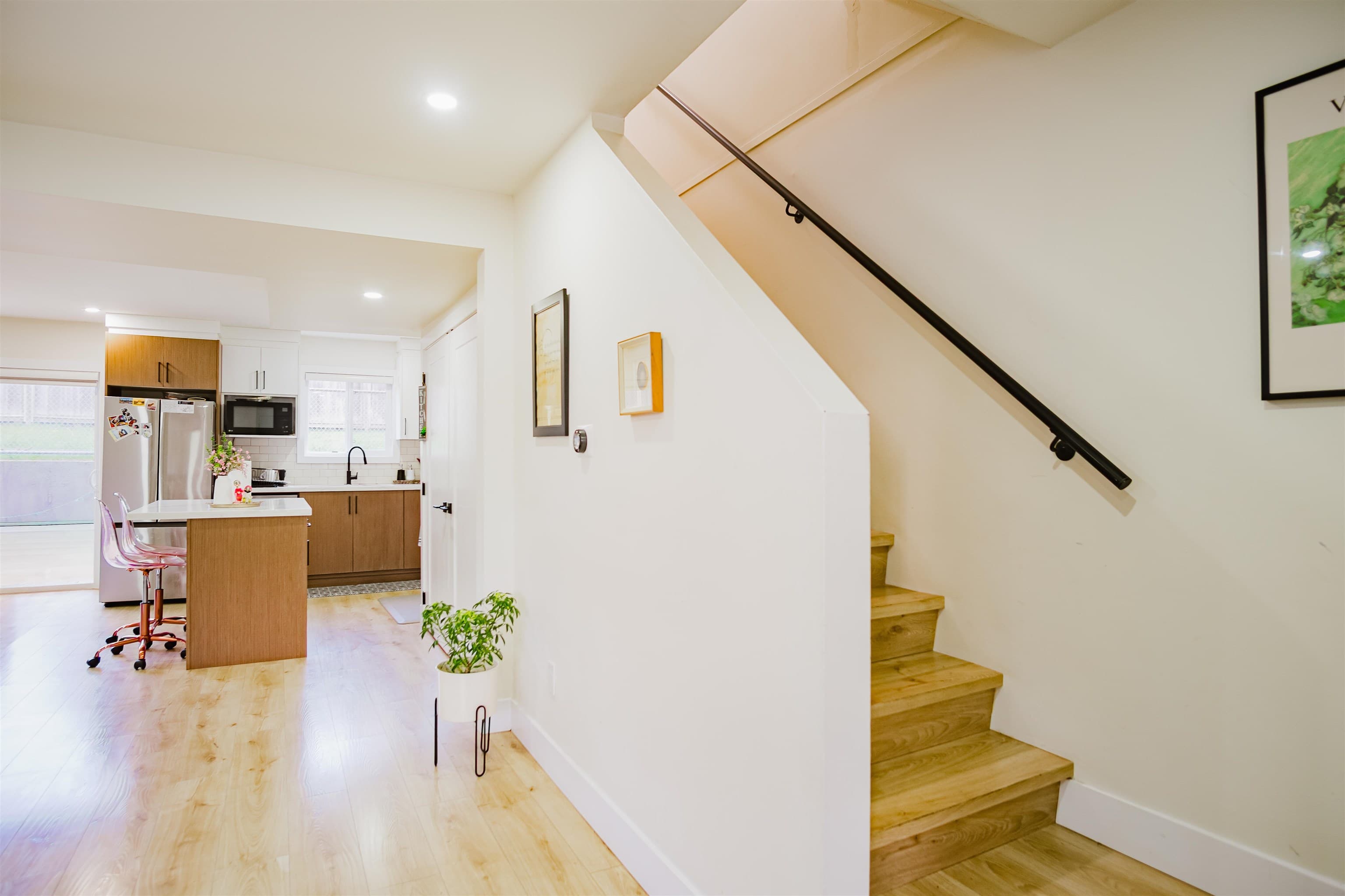 32347 Brant Avenue, Mission, V2V 4Y9 — photo 3
