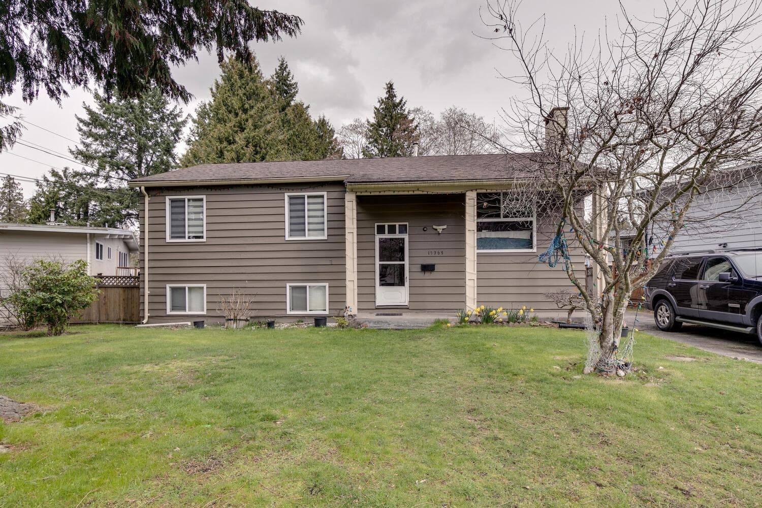 10969 86a Avenue, Delta, V4C 2Y3 — photo 2