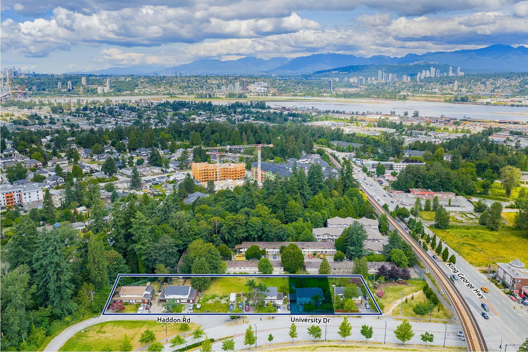 10967 University Drive, Surrey, V3T 3Z4 — photo 1
