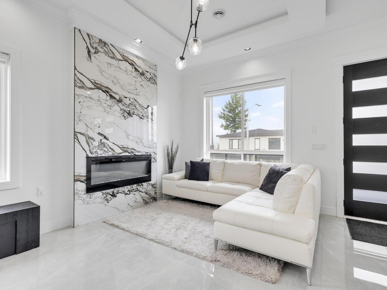 12036 Osier Place, Surrey, V3V 4E5 — photo 2