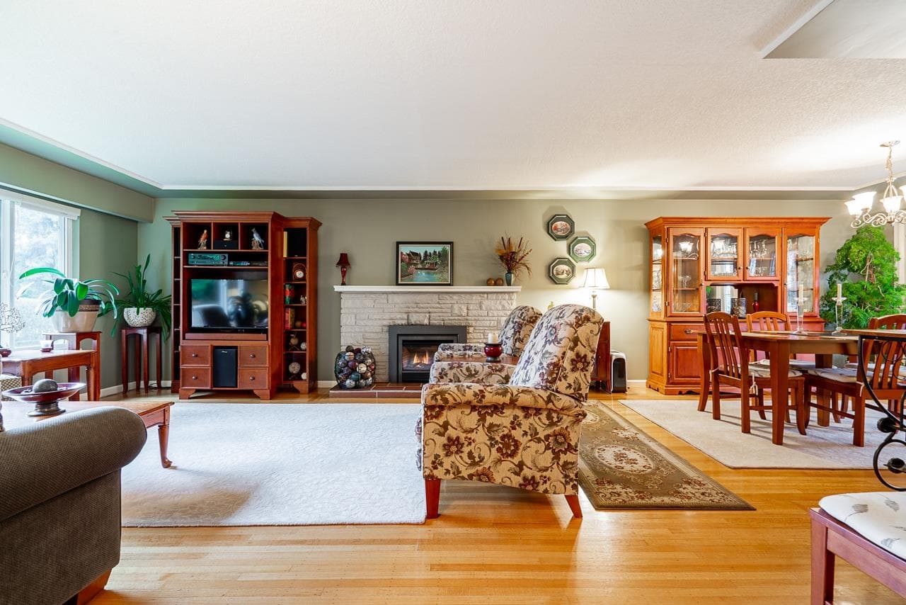 13789 Bentley Road, Surrey, V3R 5C5 — photo 4