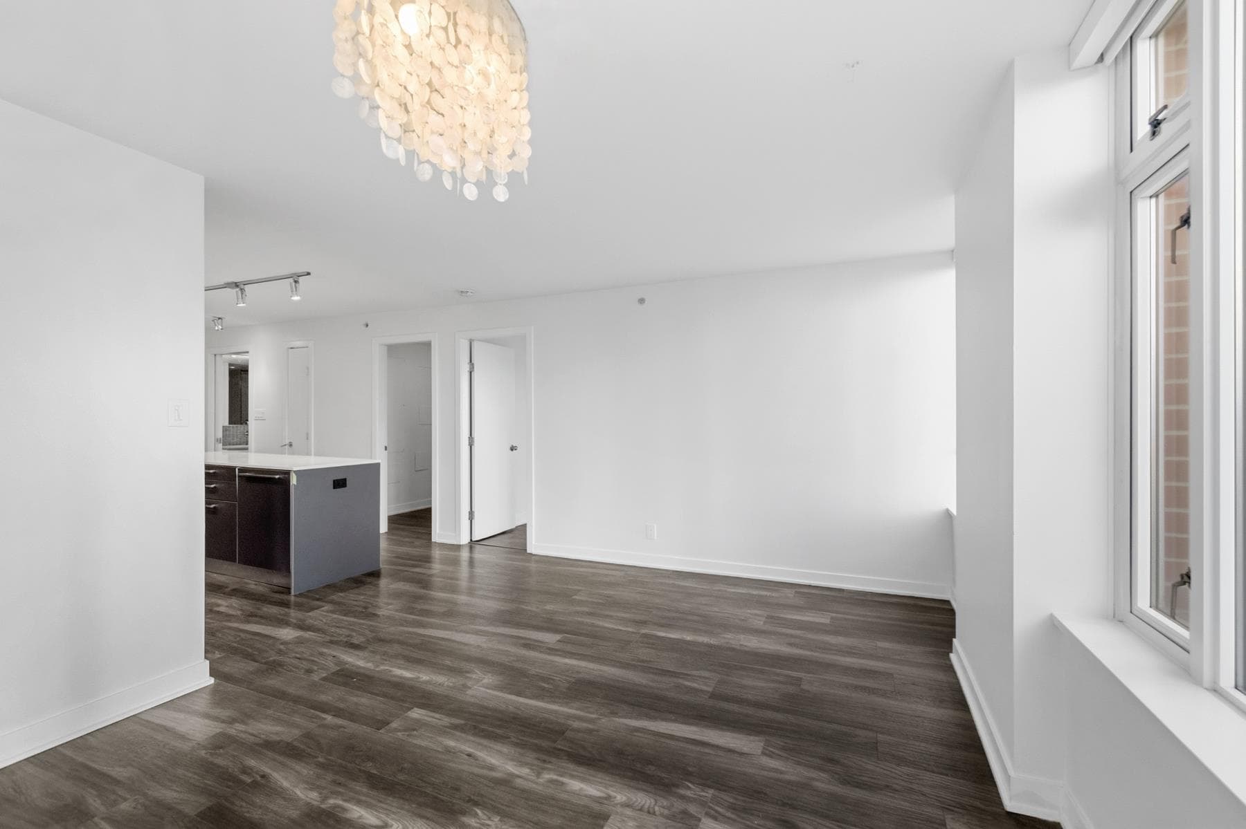 301 - 1762 Davie Street, Vancouver, V6G 1W2 — photo 4