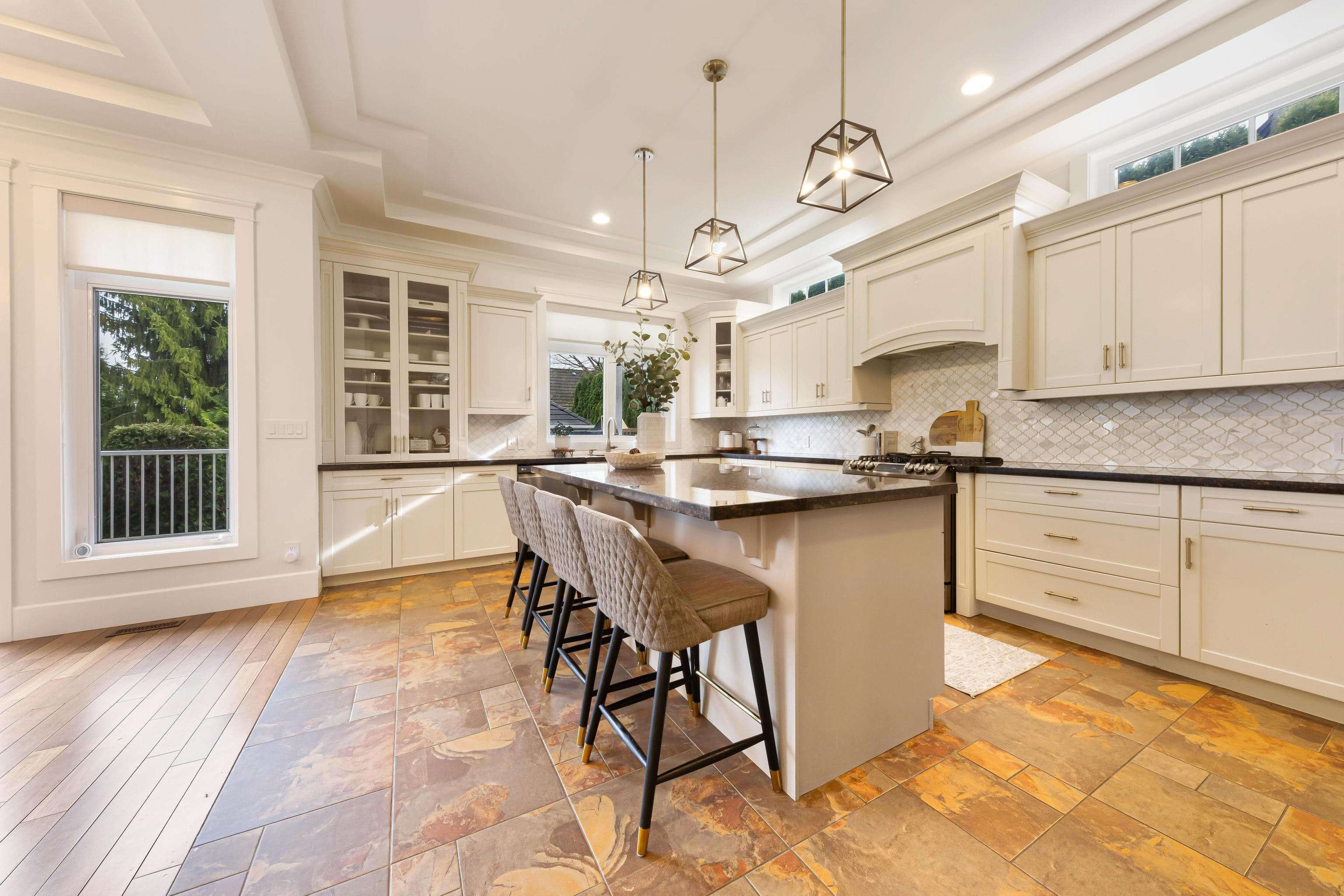 17038 Greenway Drive, Surrey, V4C 5C5 — photo 5