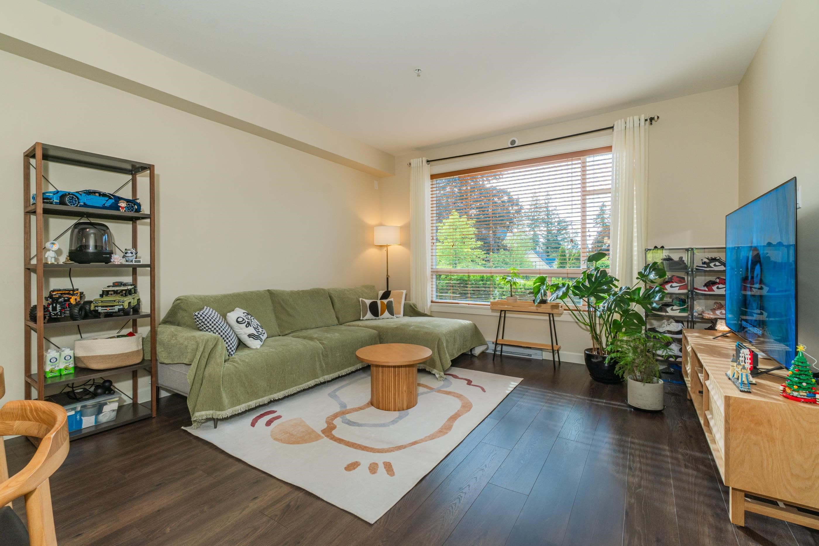 103 - 14588 Mcdougall Drive, Surrey, V4P 0H1 — photo 2