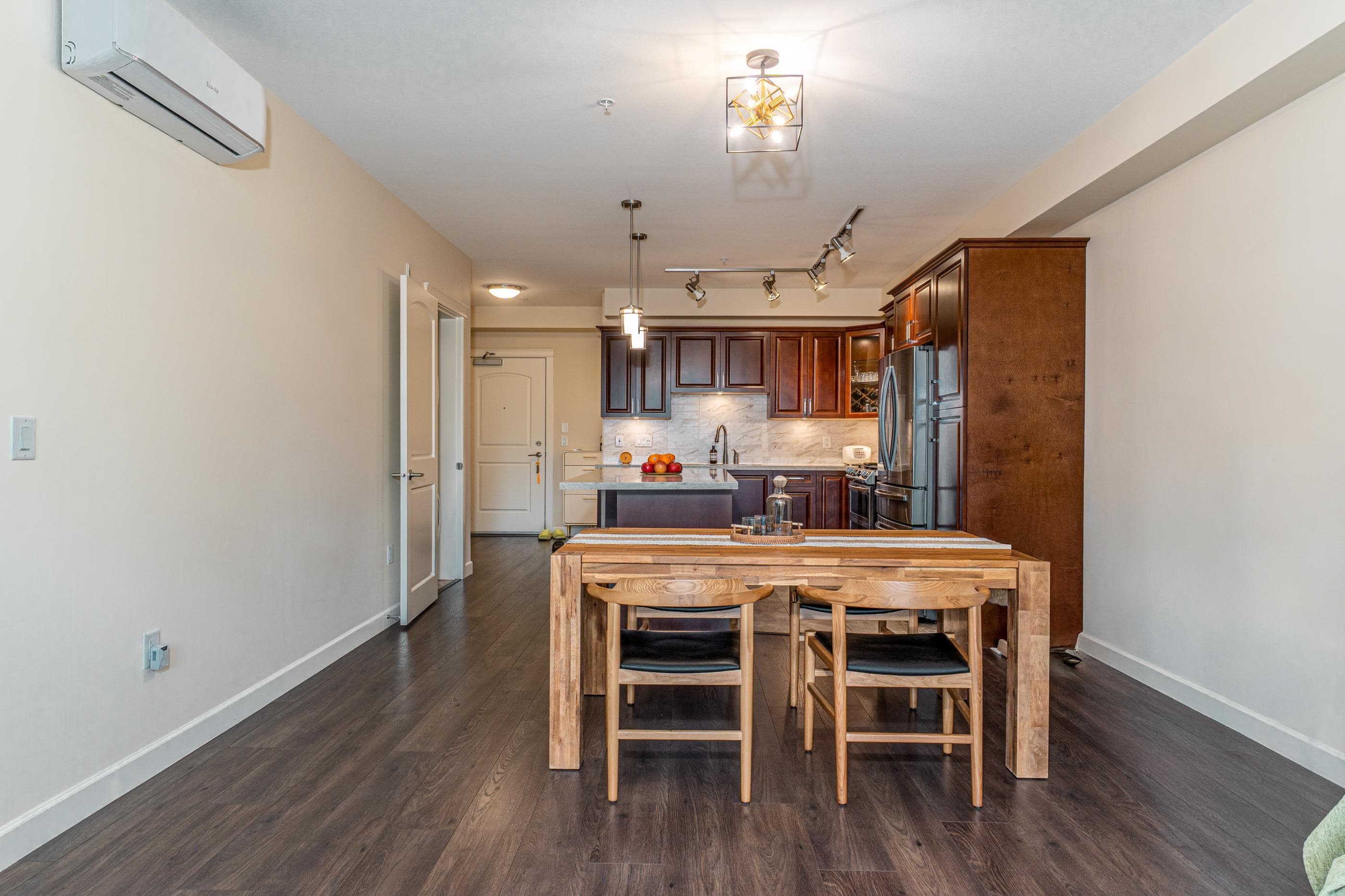 103 - 14588 Mcdougall Drive, Surrey, V4P 0H1 — photo 4