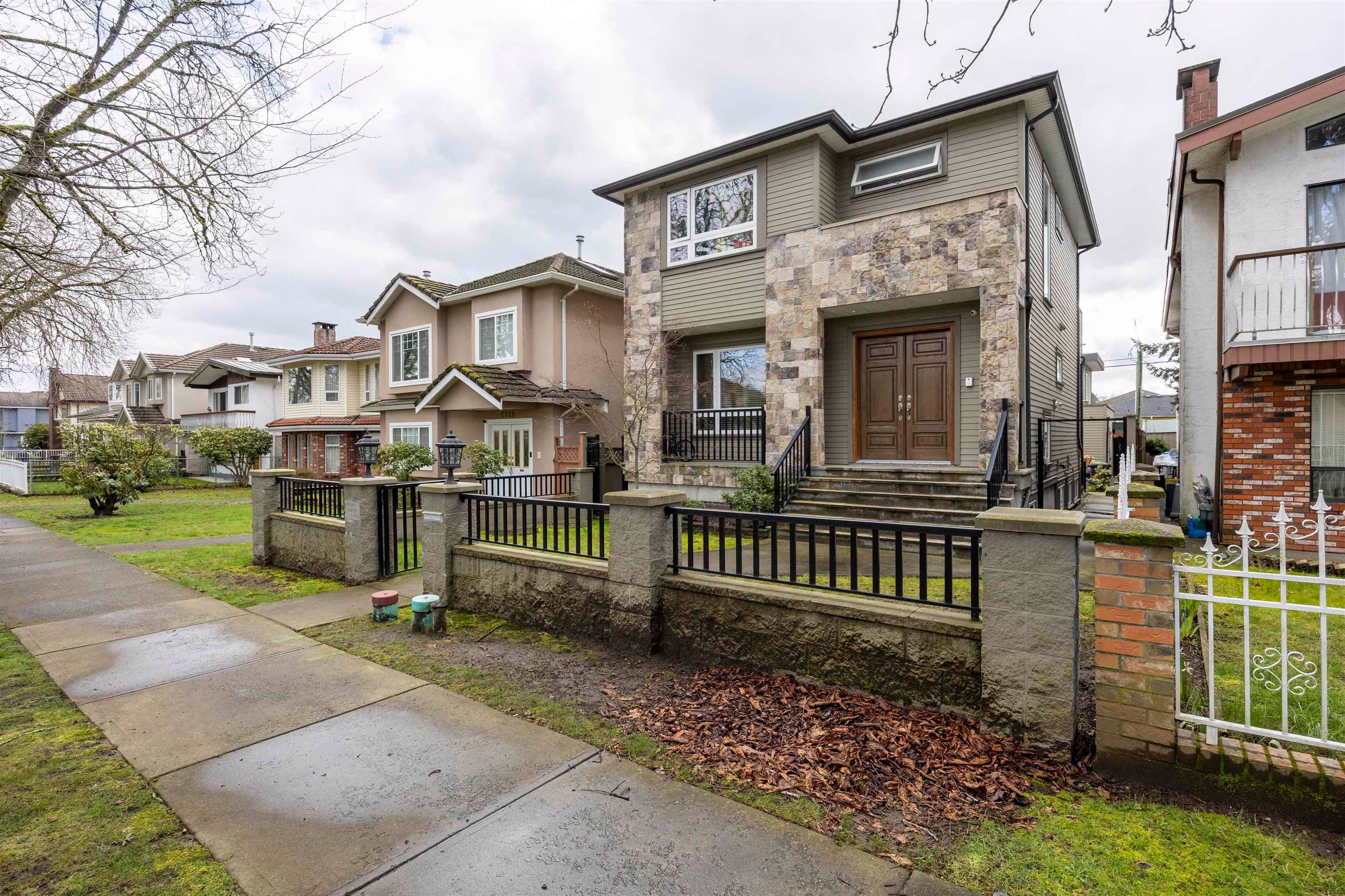 2118 Waverley Avenue, Vancouver, V5P 1R5 — photo 2