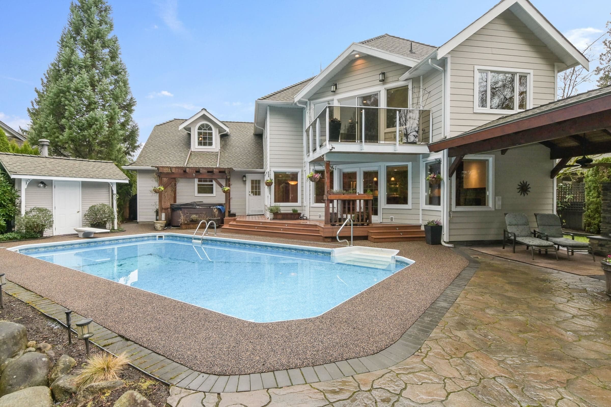 9740 210 Street, Langley, V1M 2P8 — photo 1