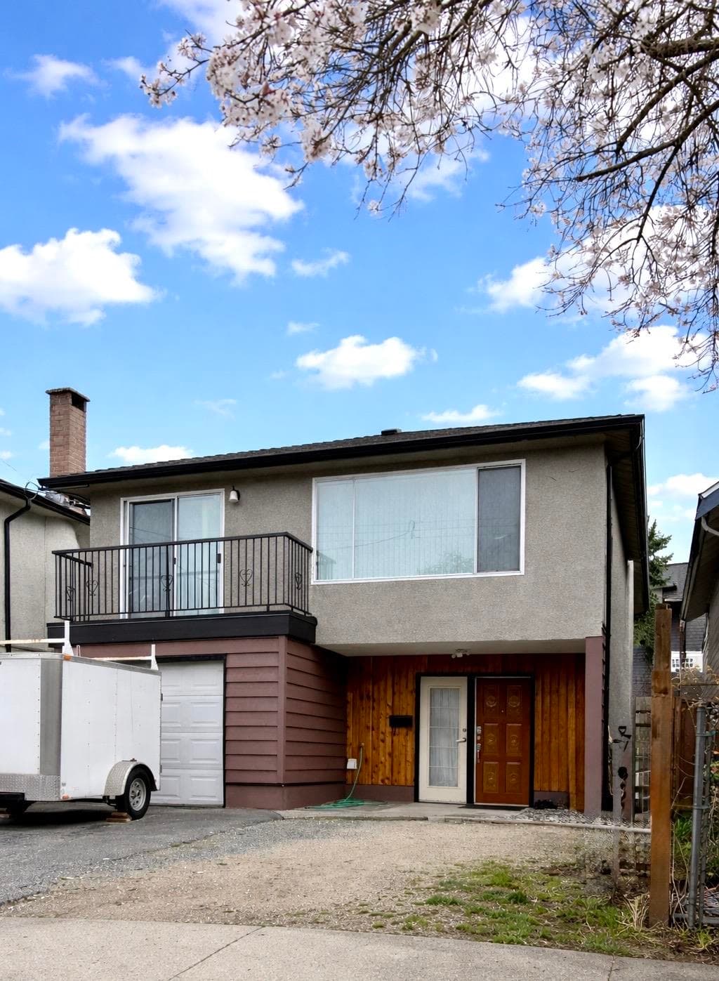 4882 Moss Street, Vancouver, V5R 3Y2 — photo 1