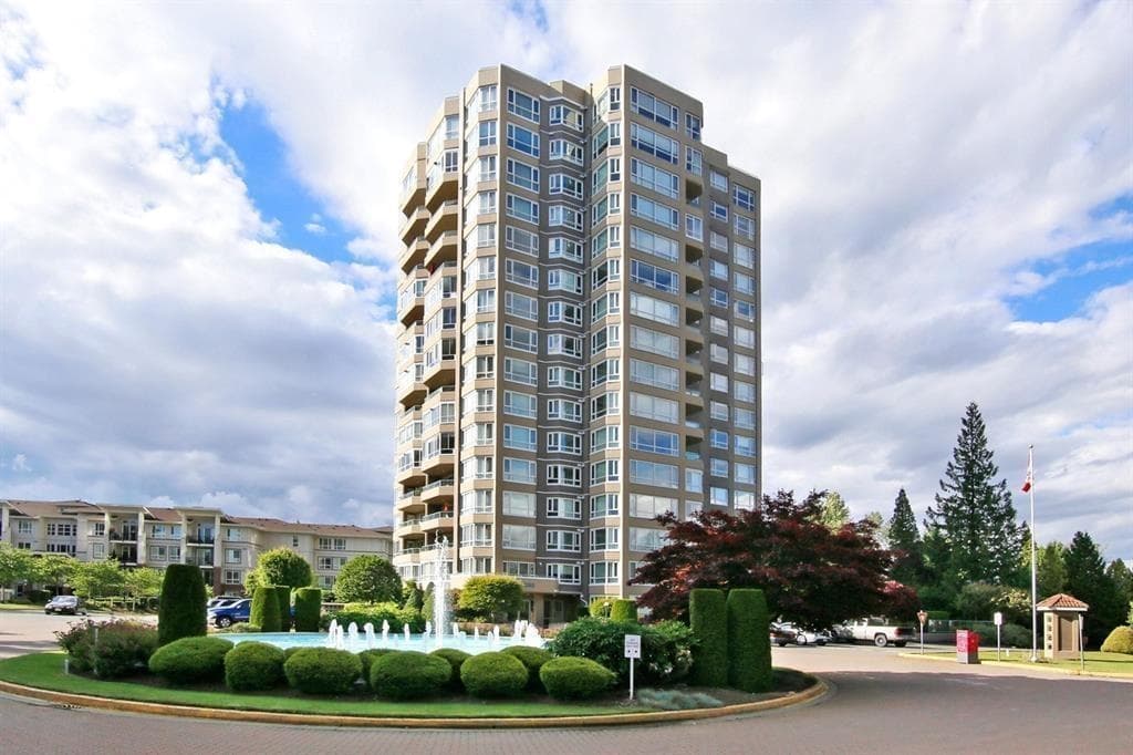 301 - 3190 Gladwin Road, Abbotsford, V2T 5T2 — photo 1