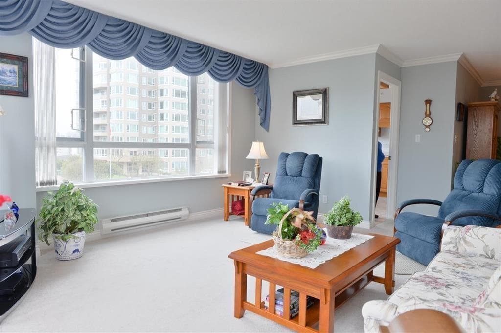 301 - 3190 Gladwin Road, Abbotsford, V2T 5T2 — photo 4