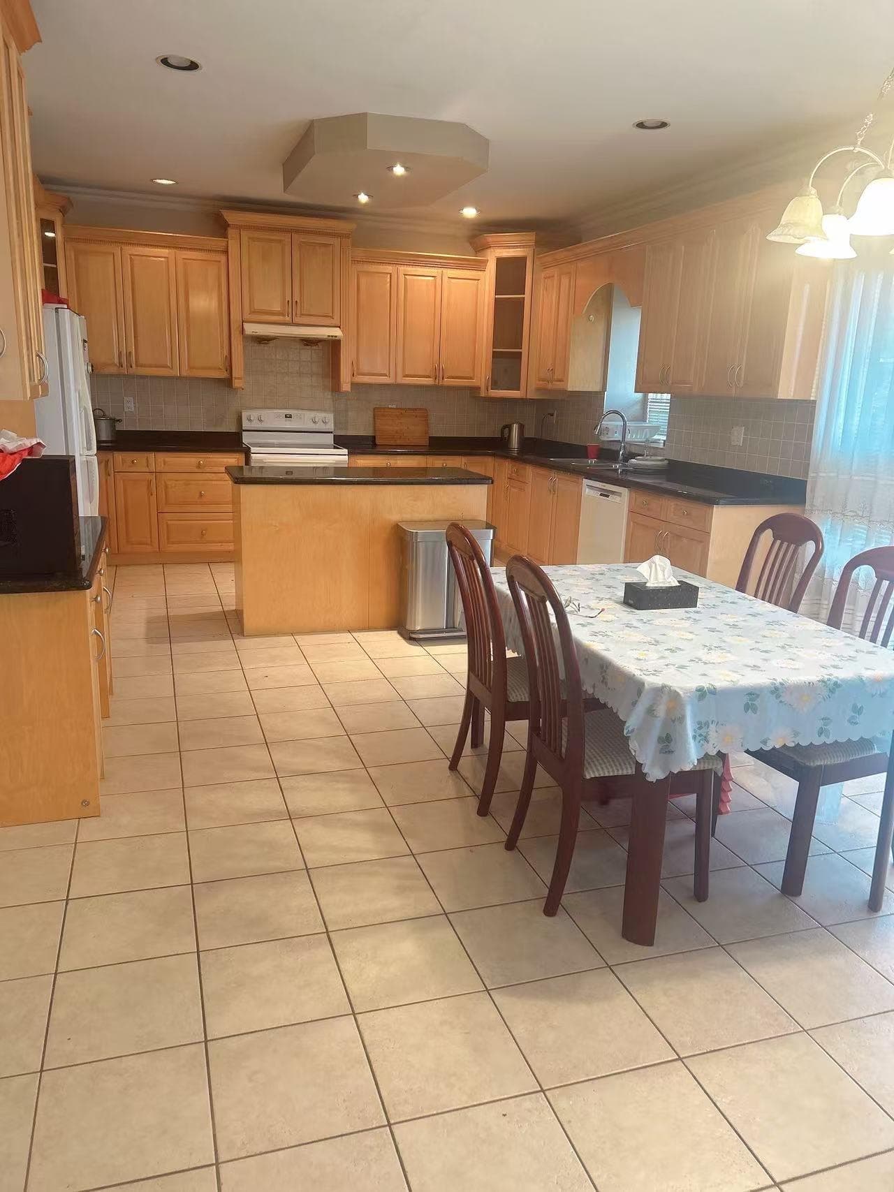 6521 Waltham Avenue, Burnaby, V5H 3V6 — photo 5