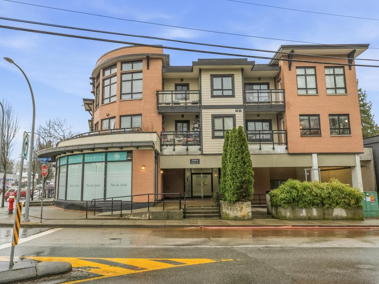 201 - 2664 Kingsway Avenue, Port Coquitlam, V3C 1T8 — photo 2