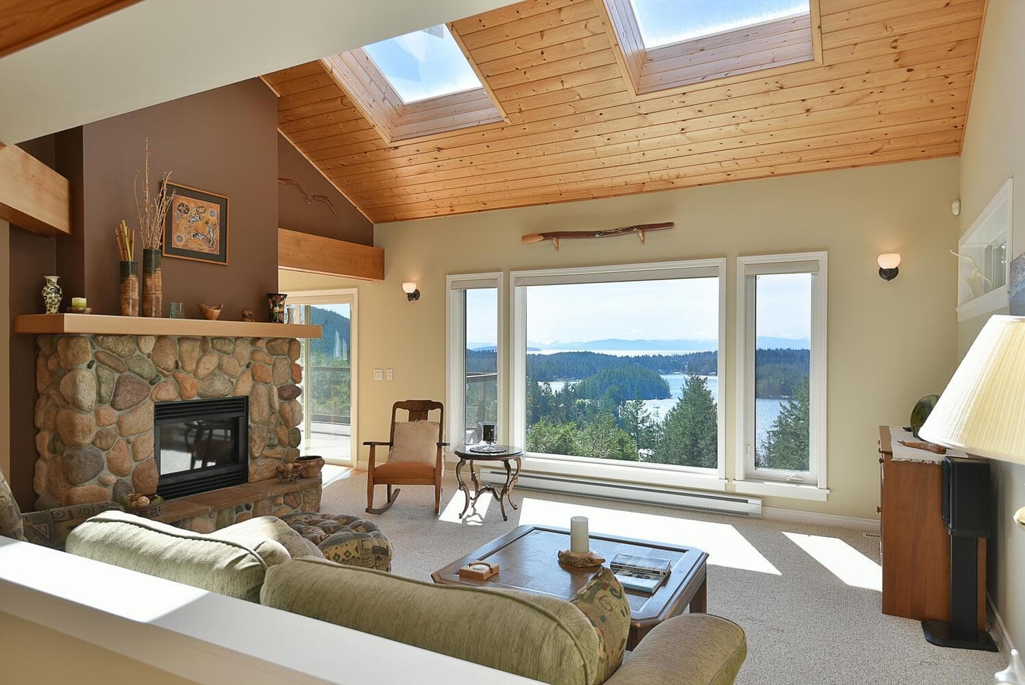 4862 Hotel Lake Road, Garden Bay, V0N 1S1 — photo 5