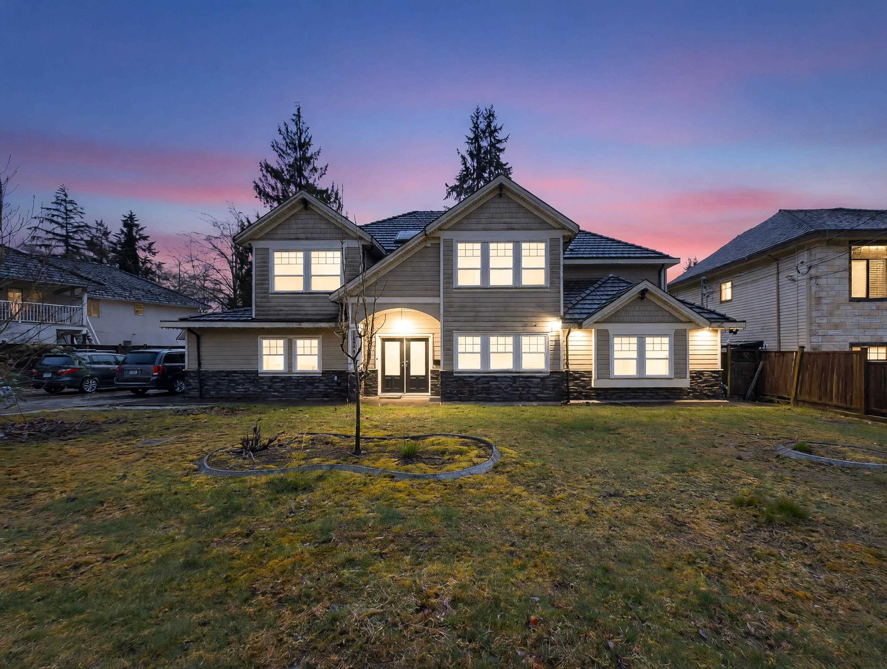 14906 92 Avenue, Surrey, V3R 1C1 — photo 1