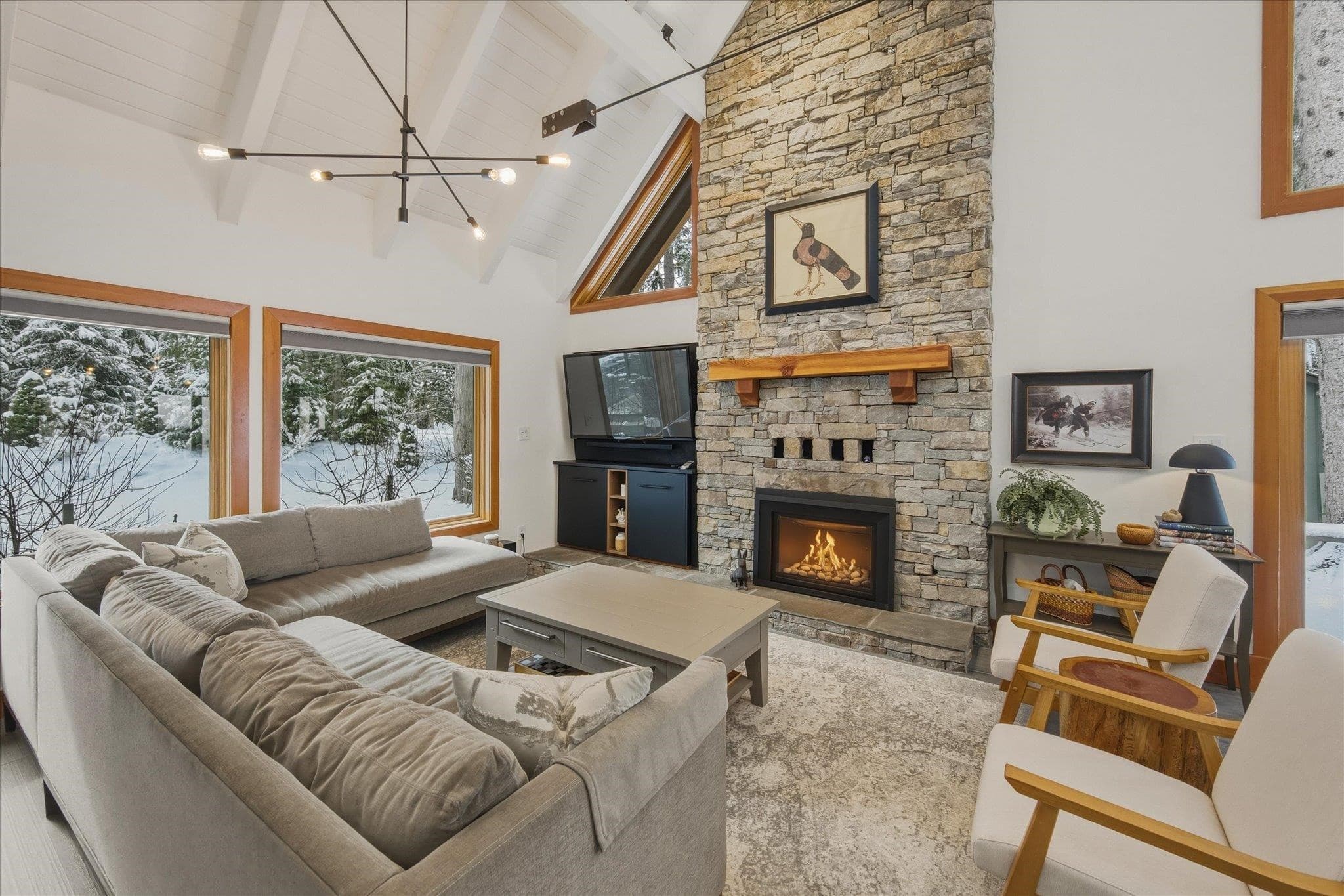 6725 Crabapple Drive, Whistler, V8E 0C5 — photo 3