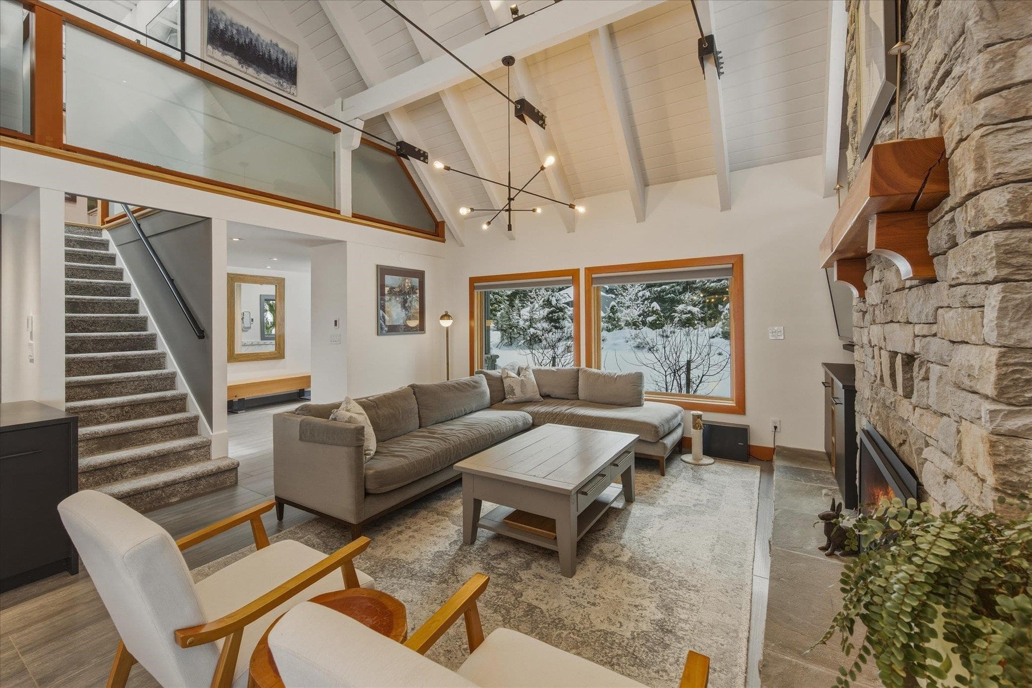 6725 Crabapple Drive, Whistler, V8E 0C5 — photo 4