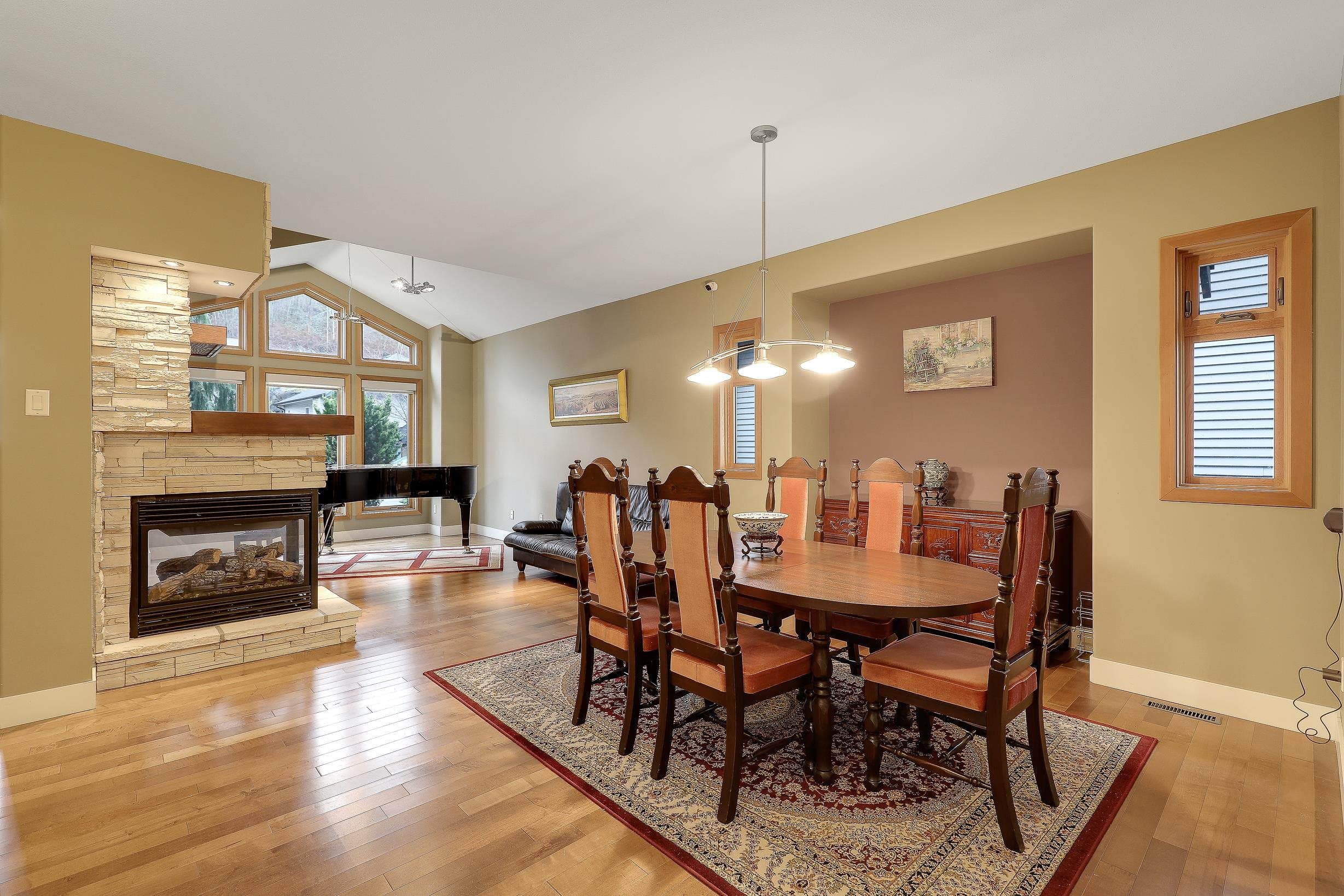 4727 Teskey Road, Chilliwack, V2R 0C6 — photo 2