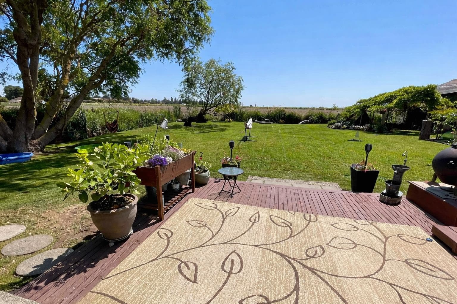 8640 Ladner Trunk Road, Delta, V4K 3N3 — photo 3