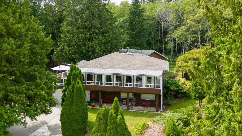 7781 Hart Road, Halfmoon Bay