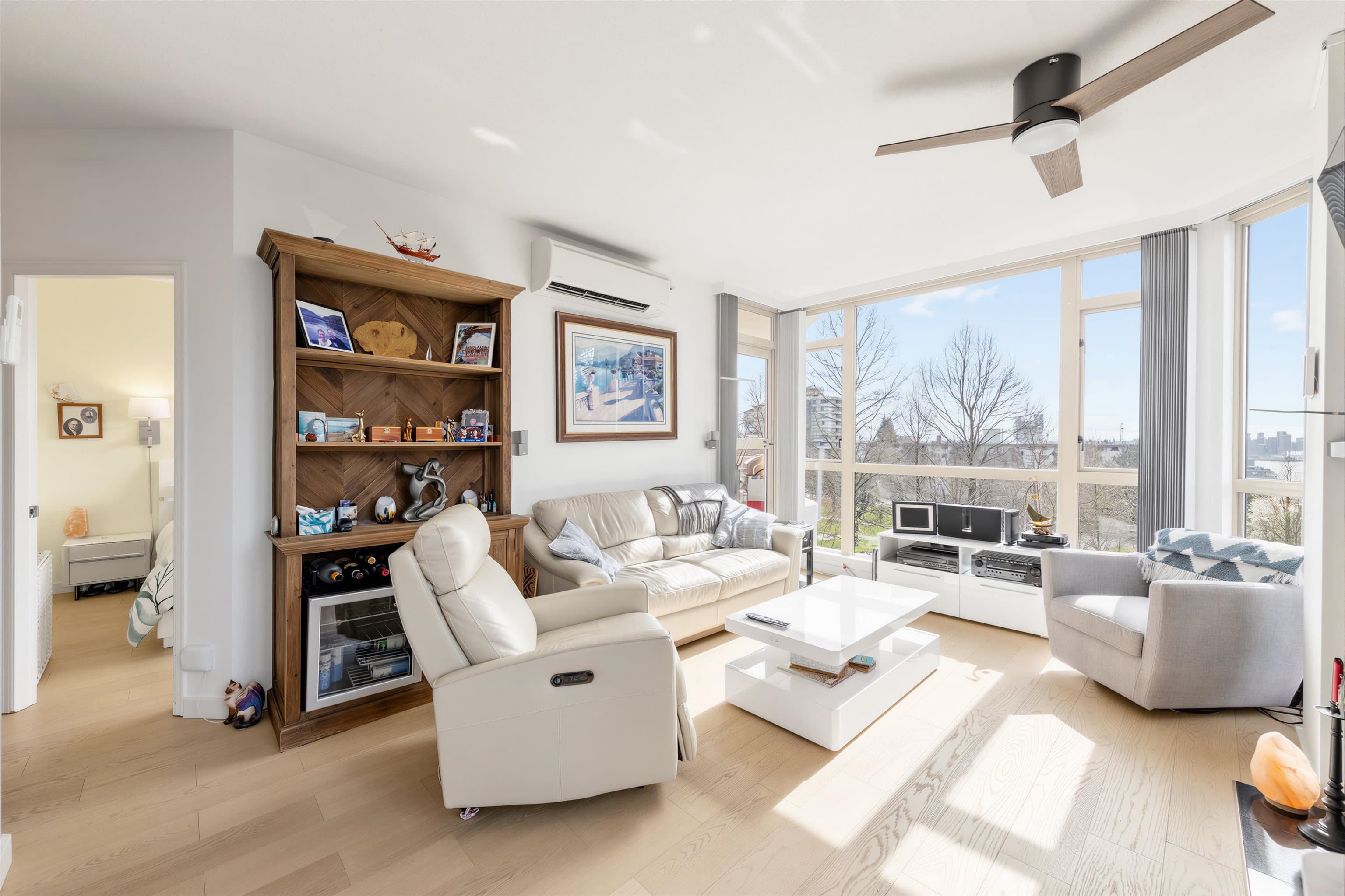 304 - 160 W Keith Road, North Vancouver, V7M 3M2 — photo 4