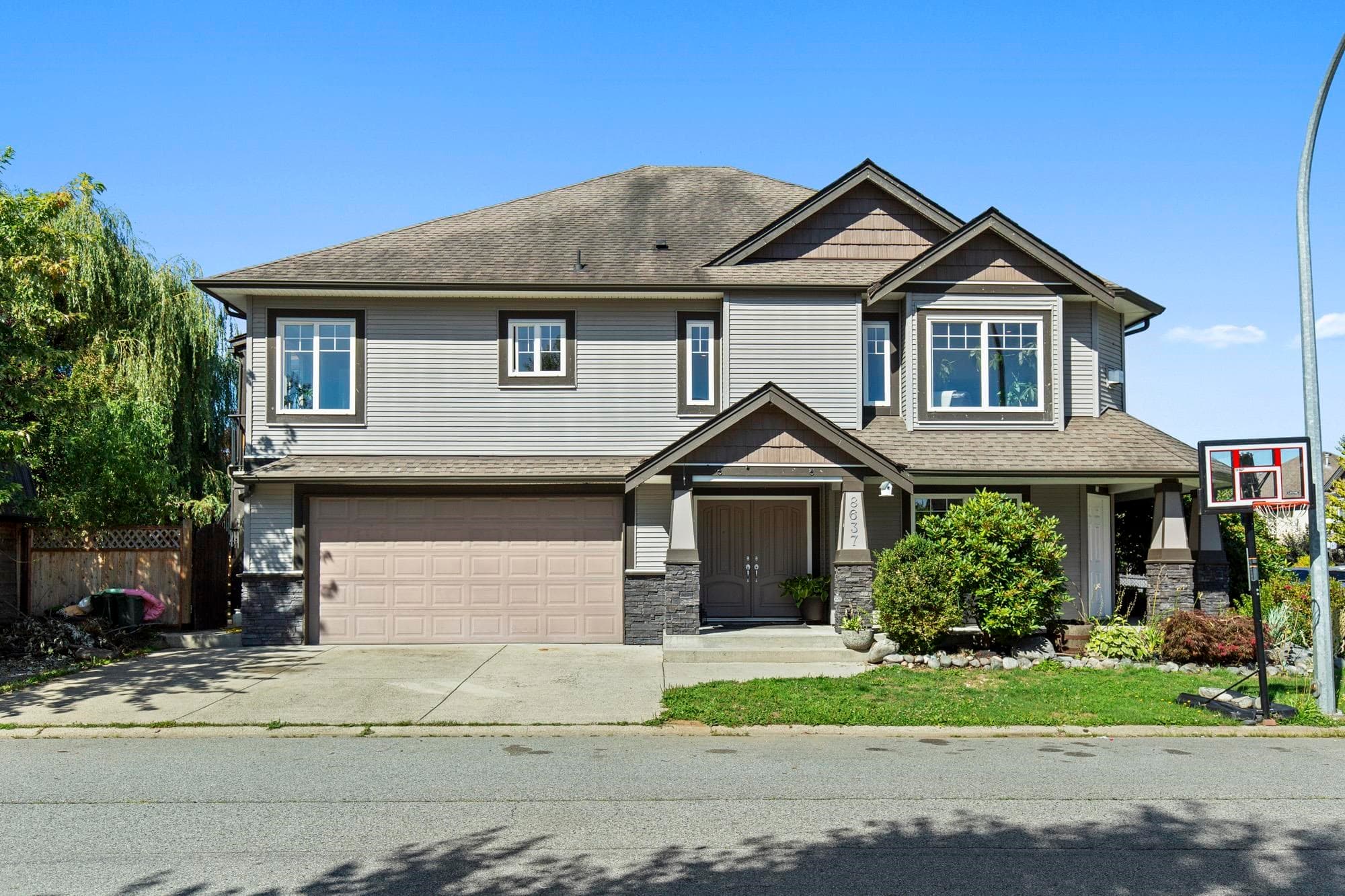 8637 Maynard Terrace, Mission