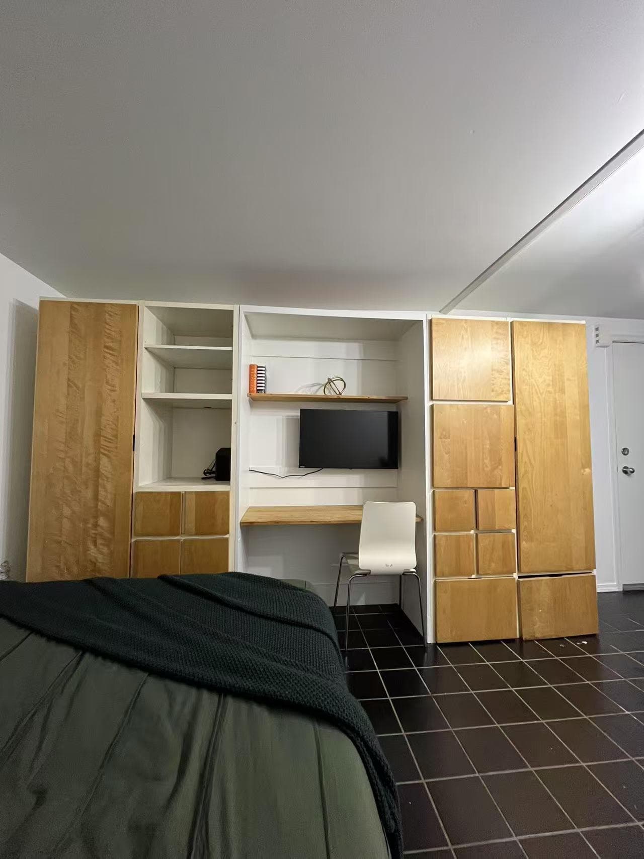 6 - 1517 Comox Street, Vancouver, V6G 1P3 — photo 4