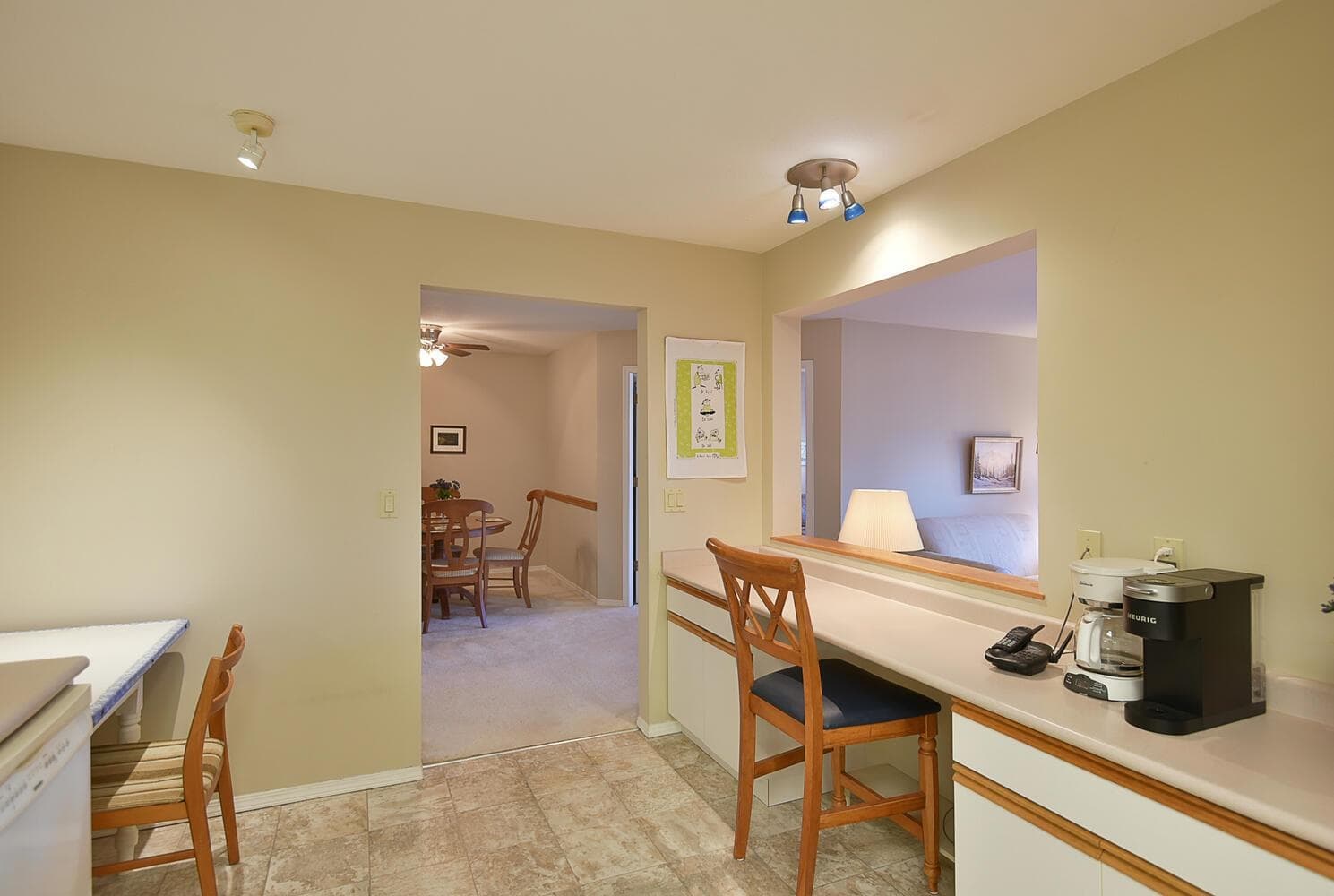 104 - 5768 Marine Way, Sechelt, V7Z 0K4 — photo 5