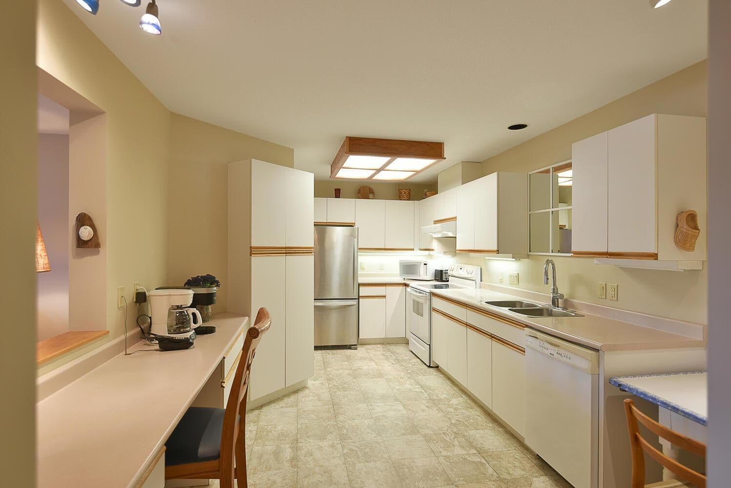 104 - 5768 Marine Way, Sechelt, V7Z 0K4 — photo 4