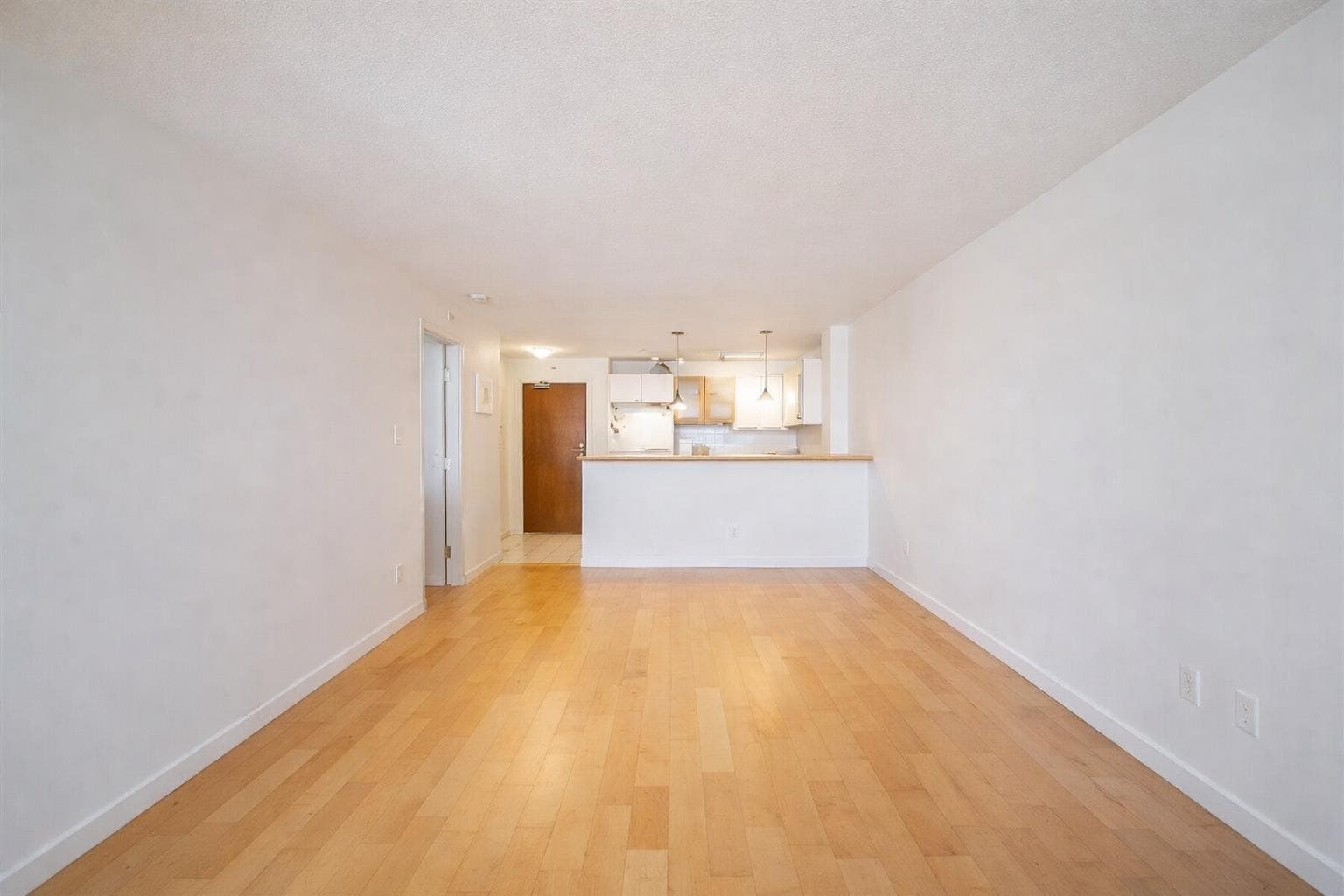 609 - 7831 Westminster Highway, Richmond, V6X 4J4 — photo 5