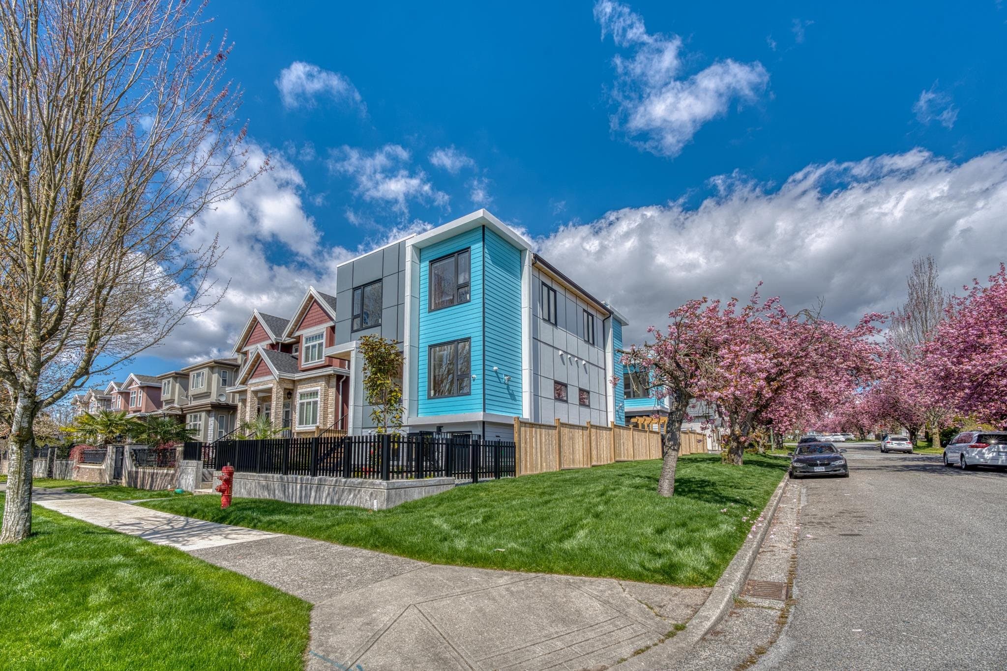 2 - 1495 E 58th Avenue, Vancouver