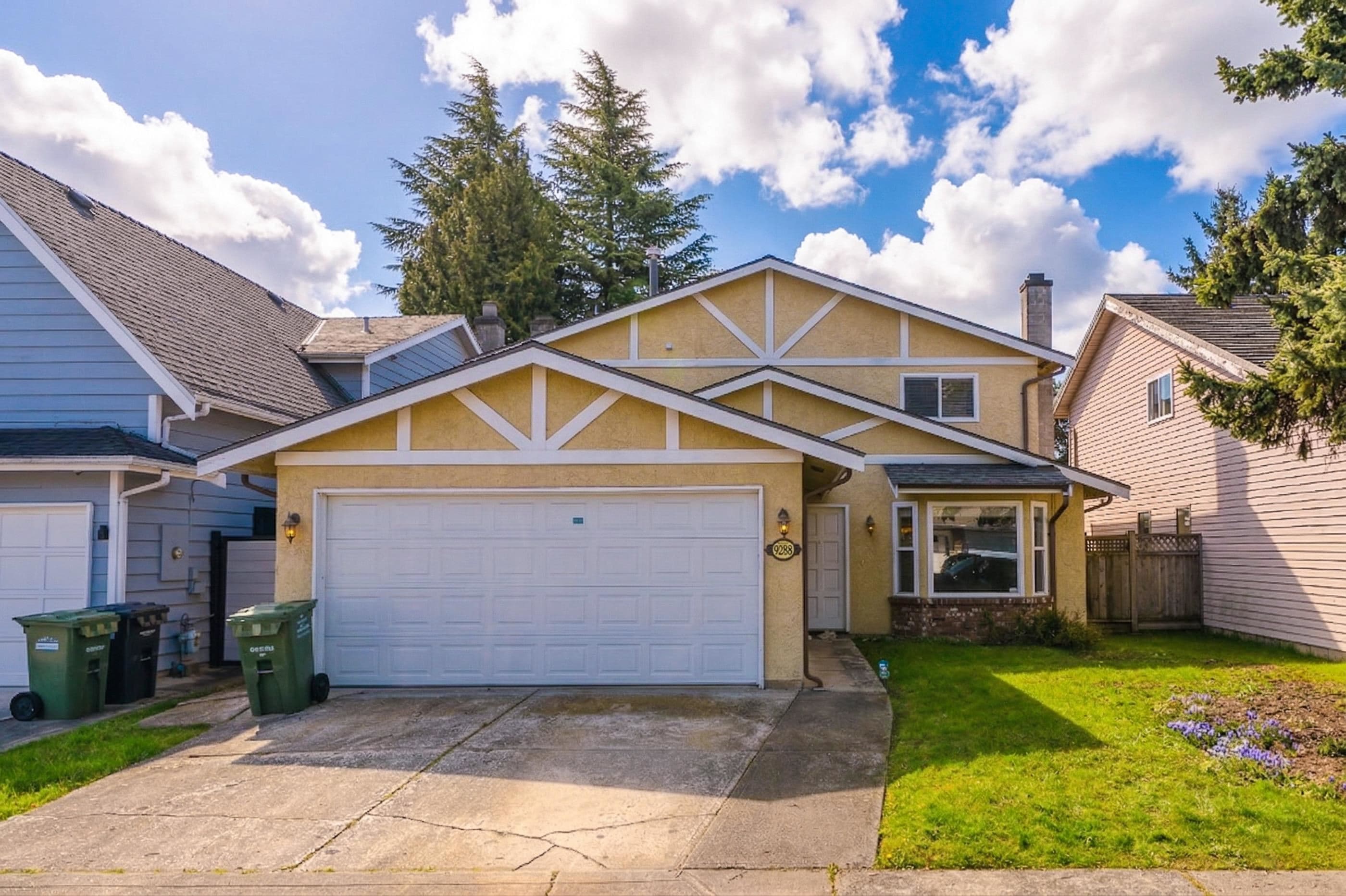 9288 Romaniuk Drive, Richmond