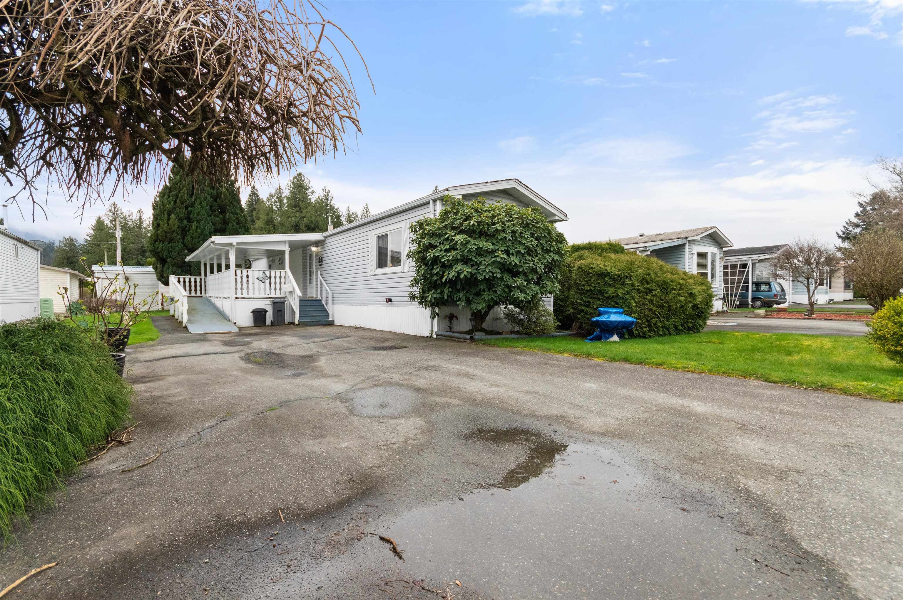 81 - 6035 Vedder Road, Chilliwack, V2R 1E5 — photo 1